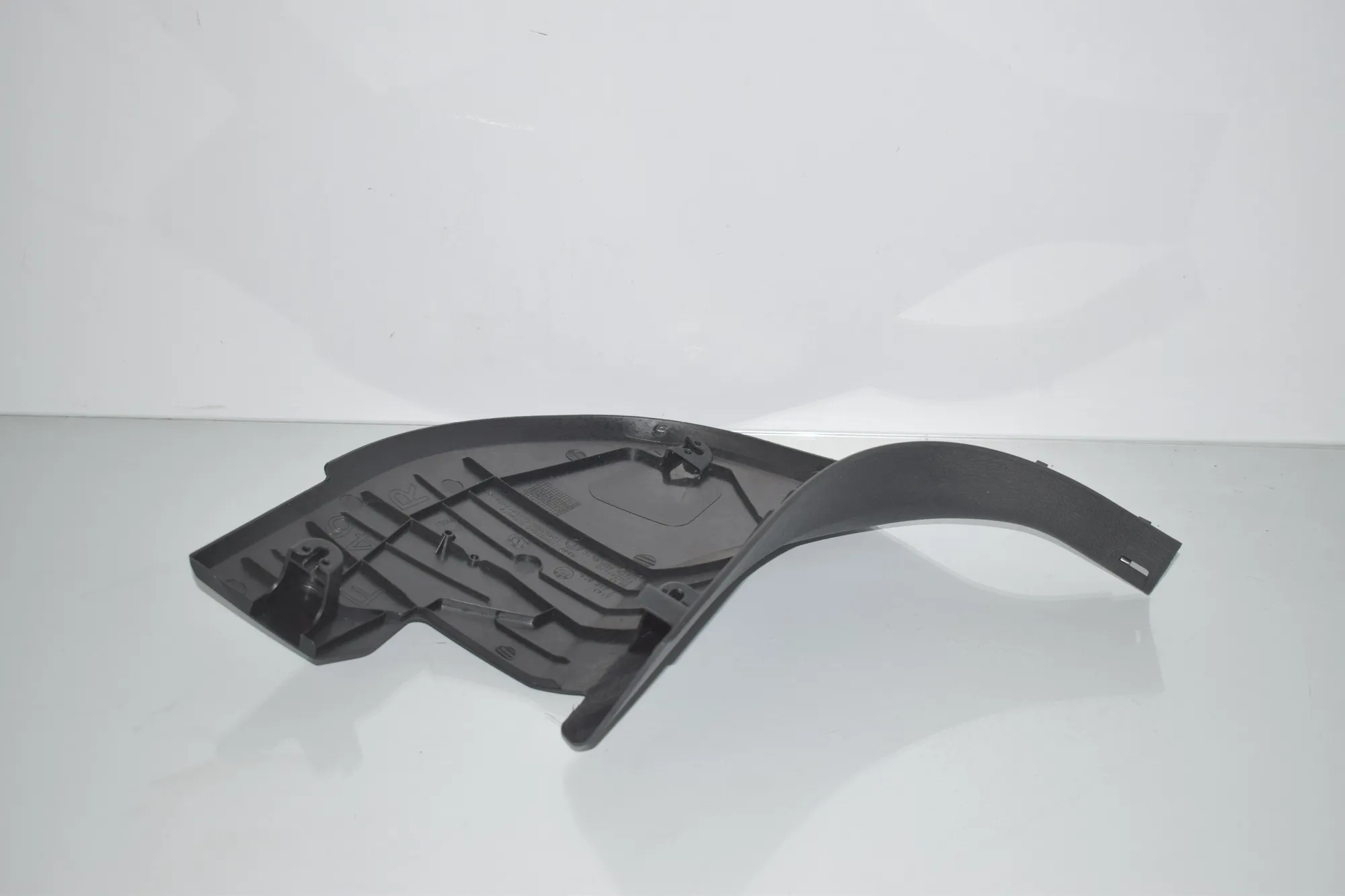 Front Right A Pillar Trim – OEM 7298814 · BMW 2 Gran Tourer (F46) 218 d 2019 – 3