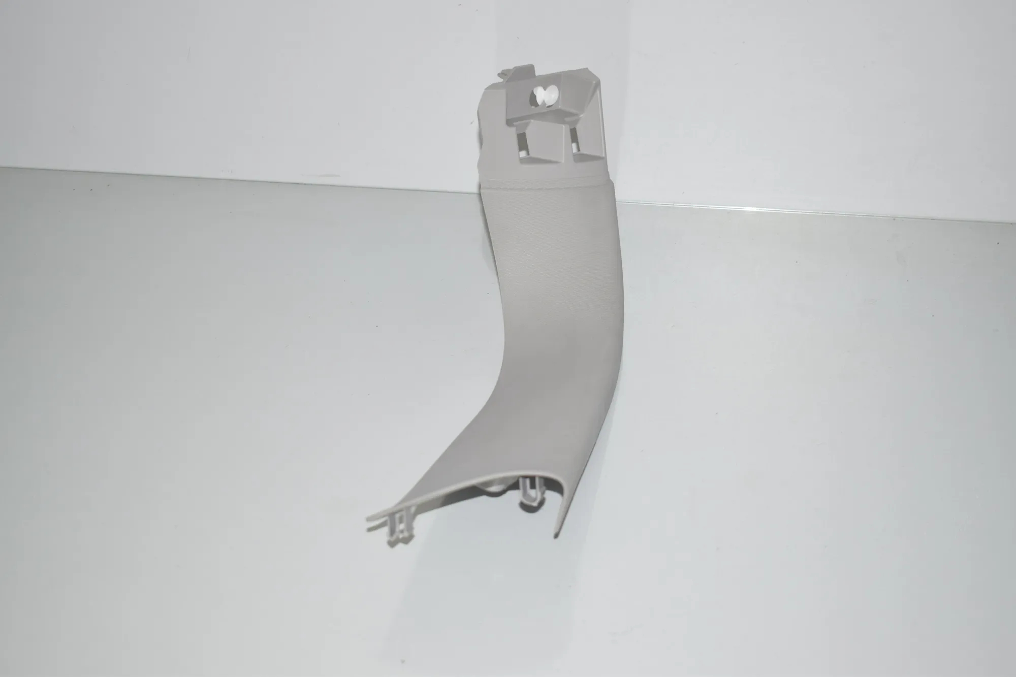 Tailgate Bootlid Cover Trim – OEM 7318937 · BMW 2 Gran Tourer (F46) 218 d 2019 – 4