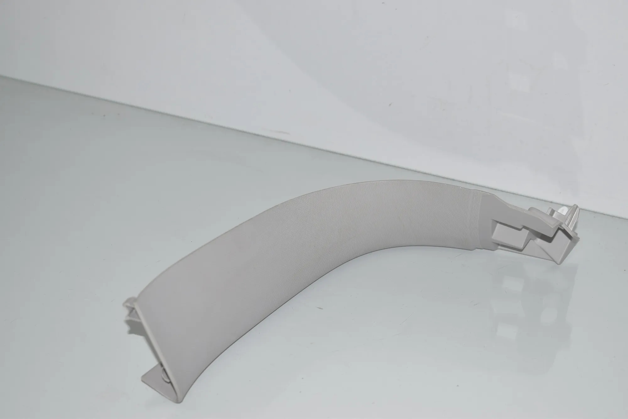 Tailgate Bootlid Cover Trim – OEM 7318937 · BMW 2 Gran Tourer (F46) 218 d 2019 – 3