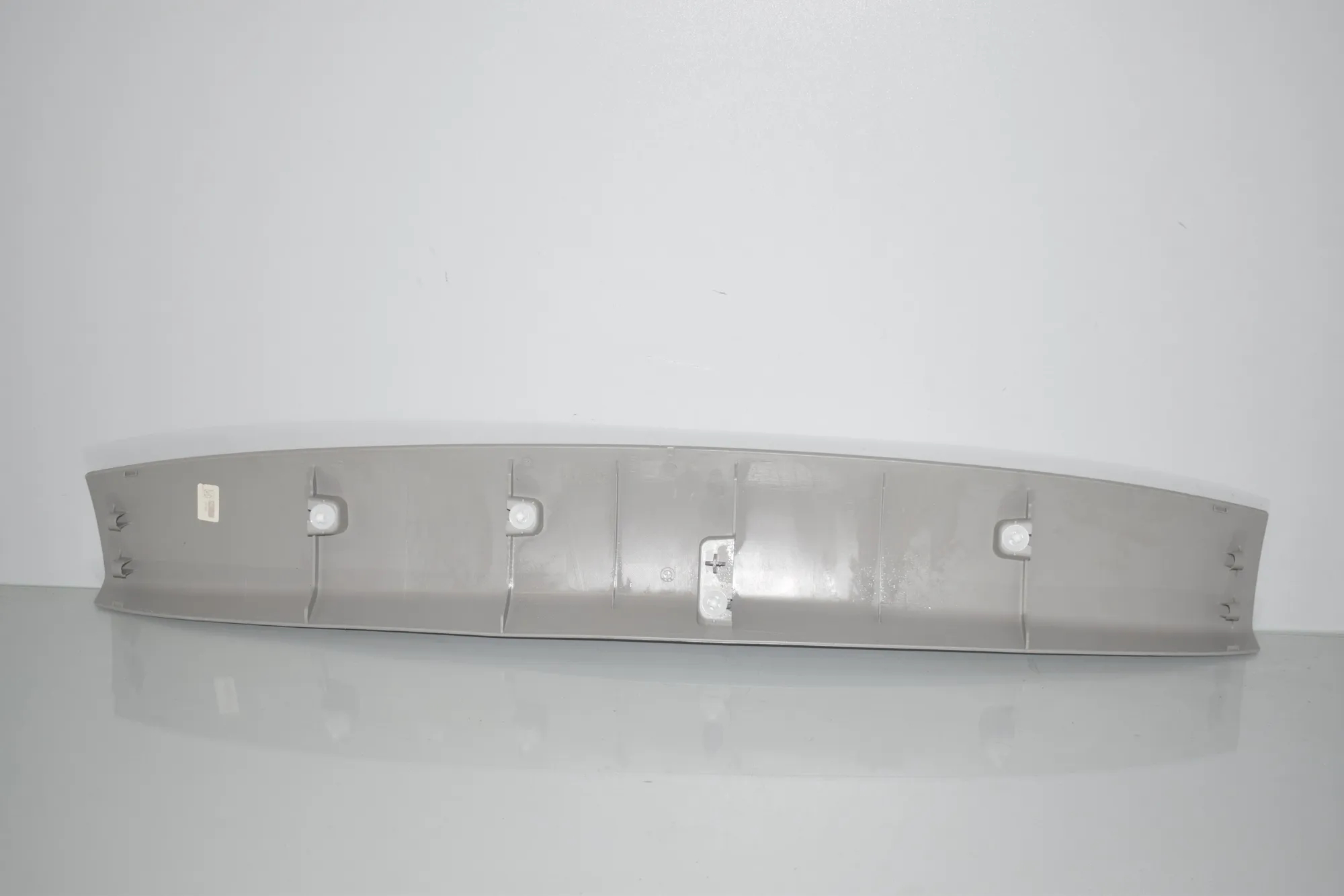 Tailgate Bootlid Cover Trim – OEM 7318930 · BMW 2 Gran Tourer (F46) 218 d 2019 – 4