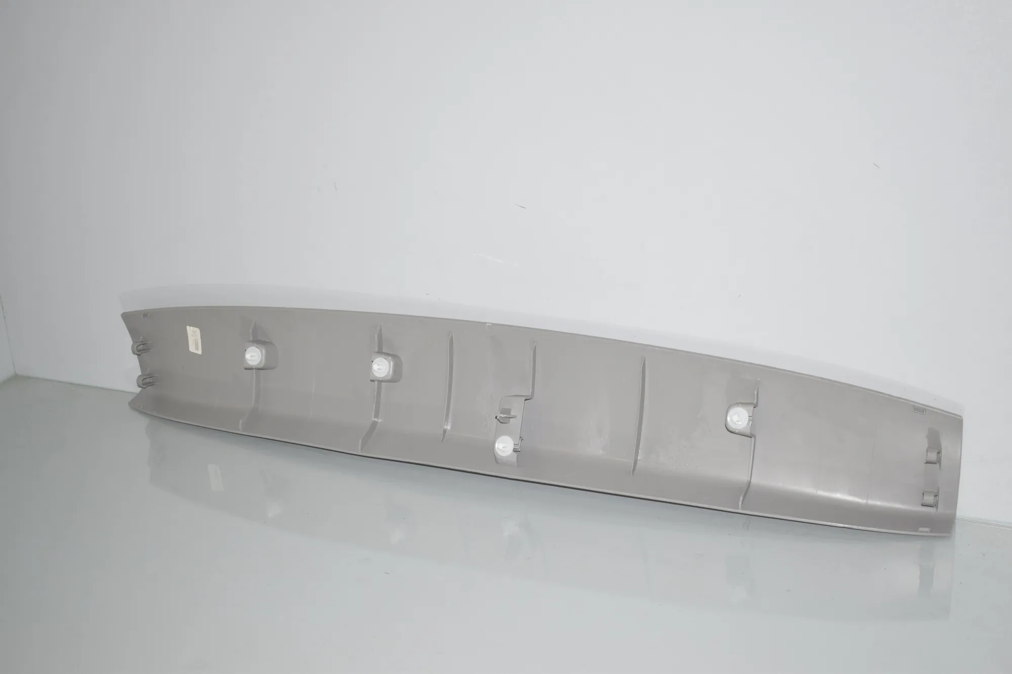 Tailgate Bootlid Cover Trim – OEM 7318930 · BMW 2 Gran Tourer (F46) 218 d 2019 – 5