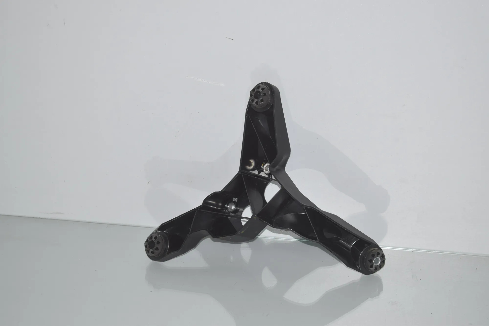 ABS Pump Holder – OEM 6799814 · BMW 2 Gran Tourer (F46) 218 d 2019 – 3