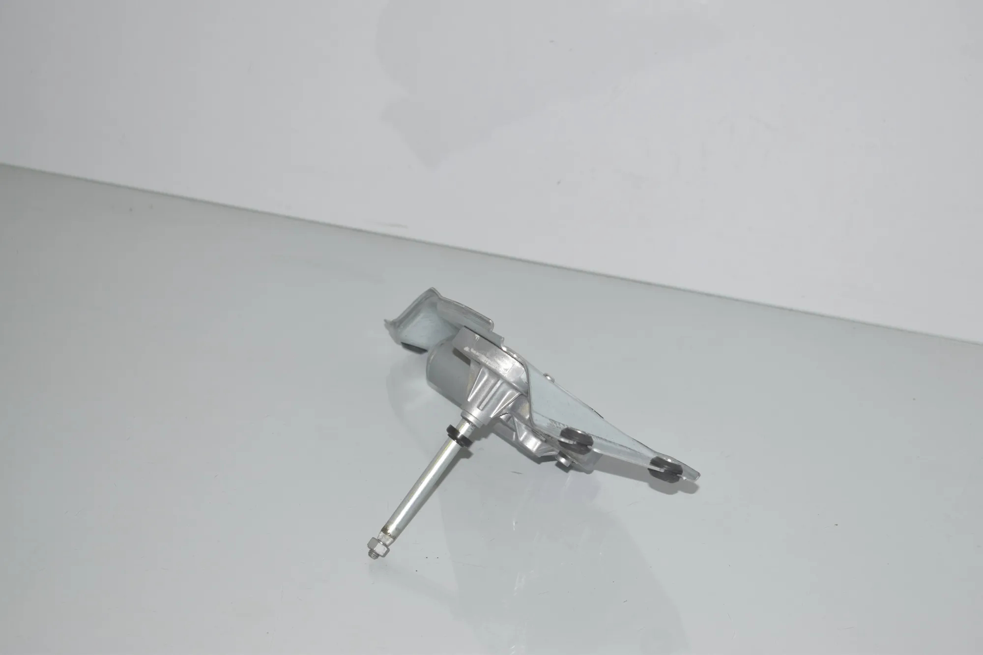 Tailgate Window Wiper Motor – OEM 7356220 · BMW 2 Gran Tourer (F46) 218 d 2019 – 2