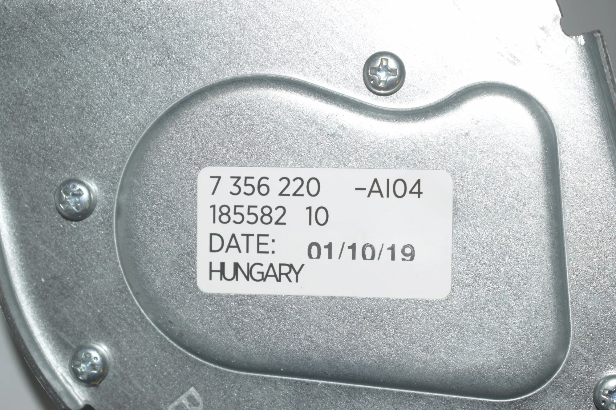 Tailgate Window Wiper Motor – OEM 7356220 · BMW 2 Gran Tourer (F46) 218 d 2019 – 5