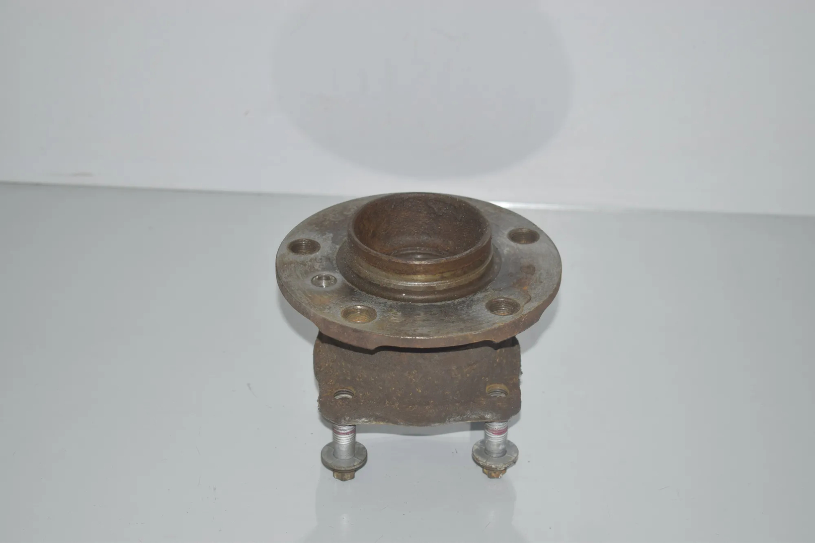 Rear Right Wheel Bearing – OEM 6867806 · BMW 5 (F10) 530 d 2014