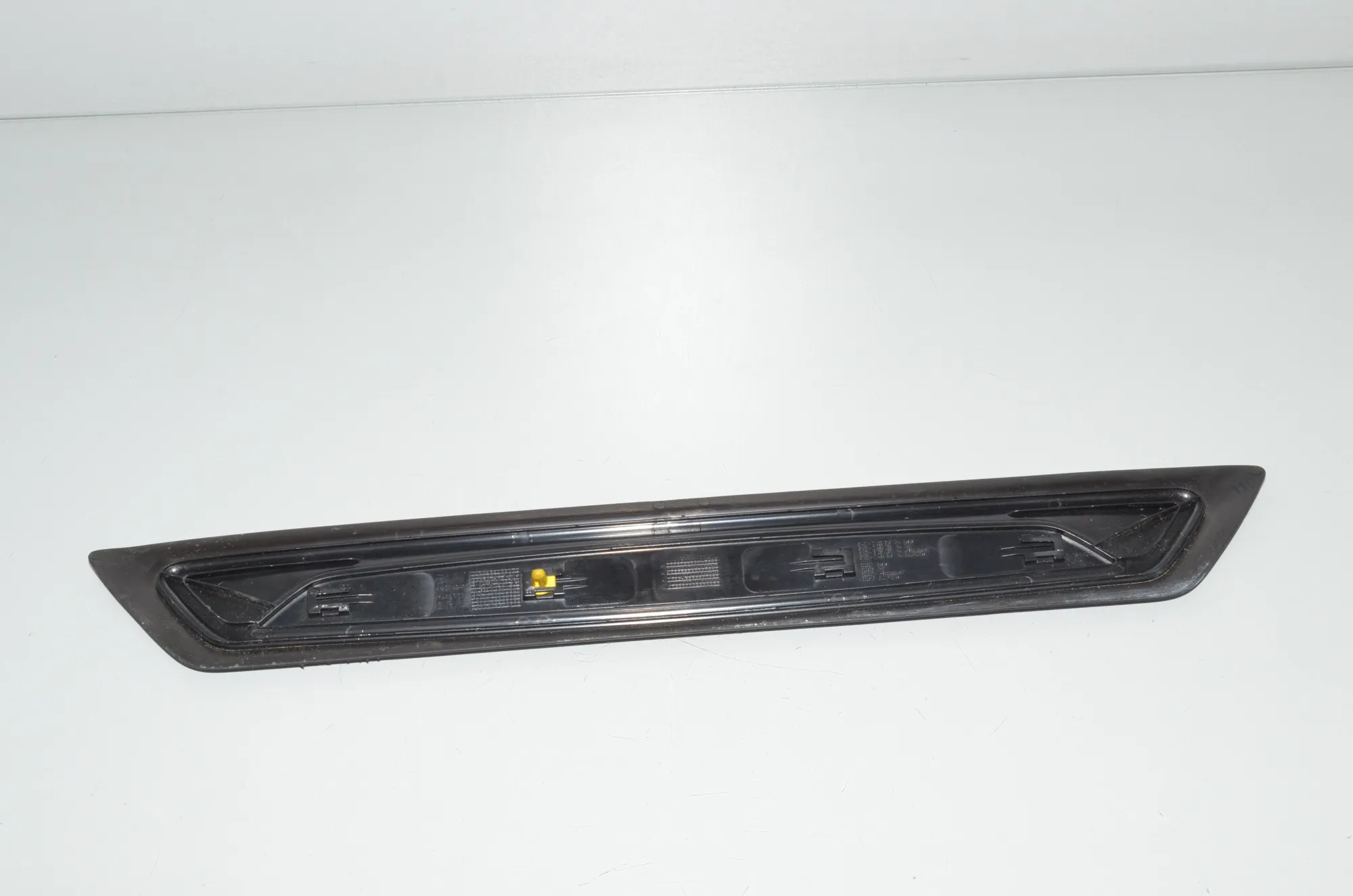 Front Left Interior Step Trim – OEM 7263315 · BMW 1 (F20) 120 d xDrive 2017 – 4