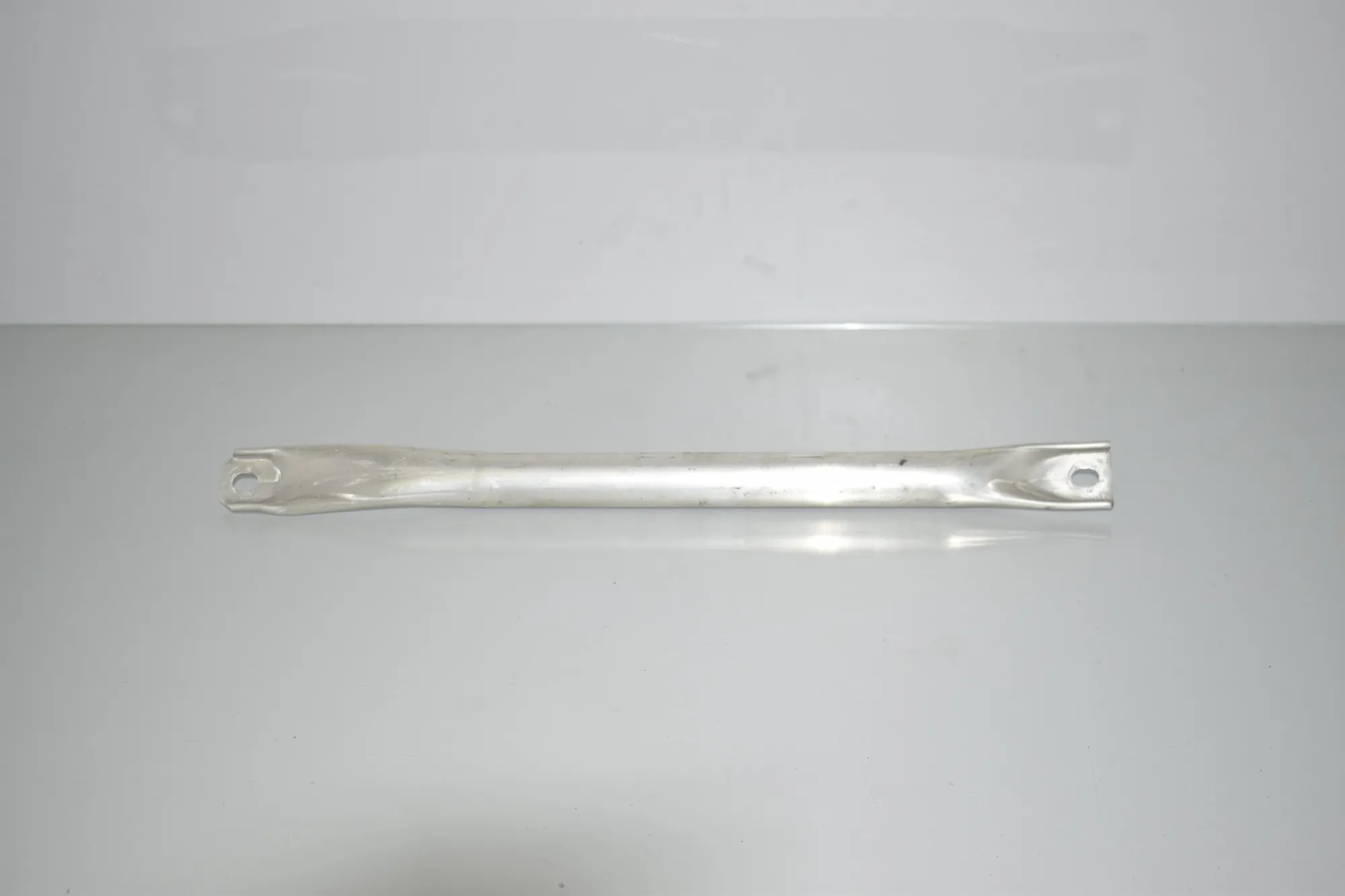 Other Engine Compartment Parts – OEM 7180316 · BMW 5 (F10) 530 d 2014