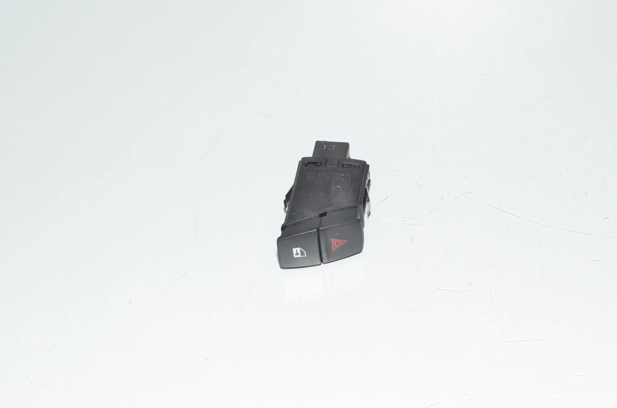 Hazard Button – OEM 9231786 · BMW 4 Gran Coupe (F36) 430 d xDrive 2016