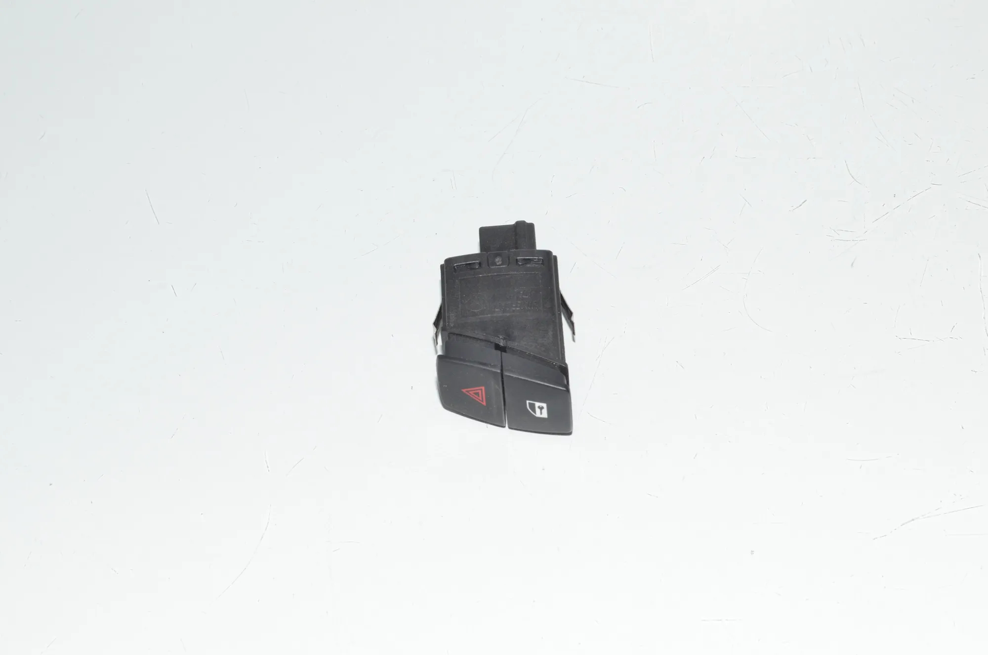 Hazard Button – OEM 9231786 · BMW 4 Gran Coupe (F36) 430 d xDrive 2016 – 2