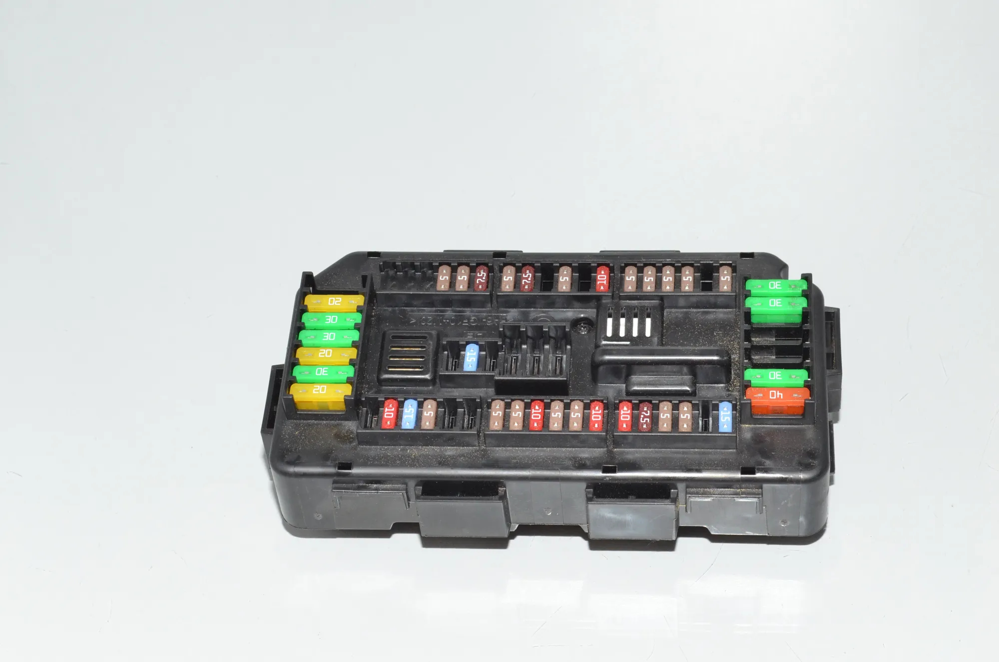 Fuse Box – OEM 9389068 · BMW 4 Gran Coupe (F36) 430 d xDrive 2016