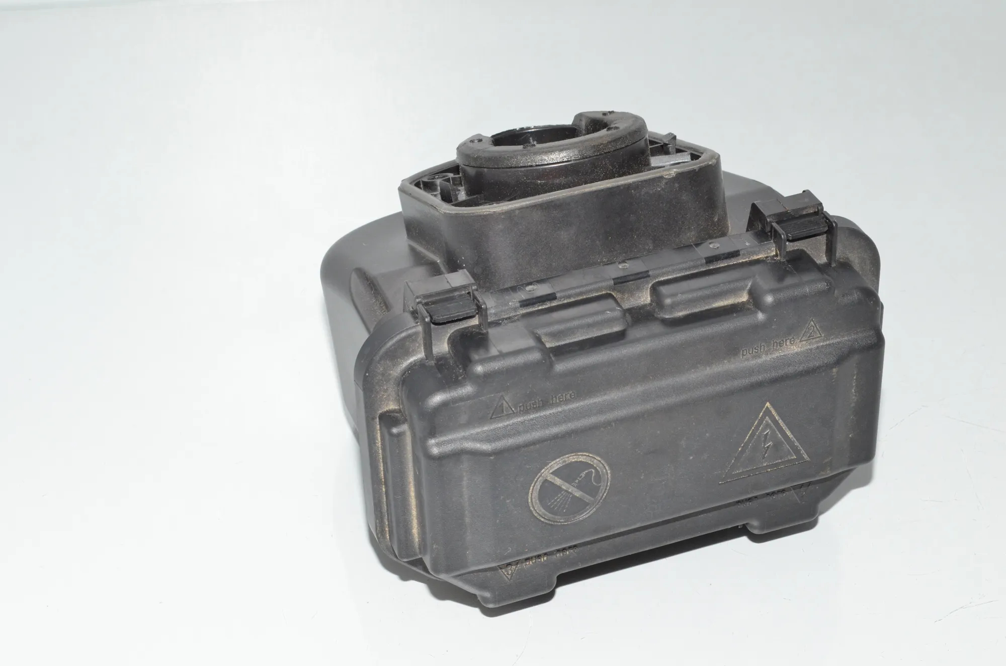 Fuse Box – OEM 9224854 · BMW 4 Gran Coupe (F36) 430 d xDrive 2016 – 2