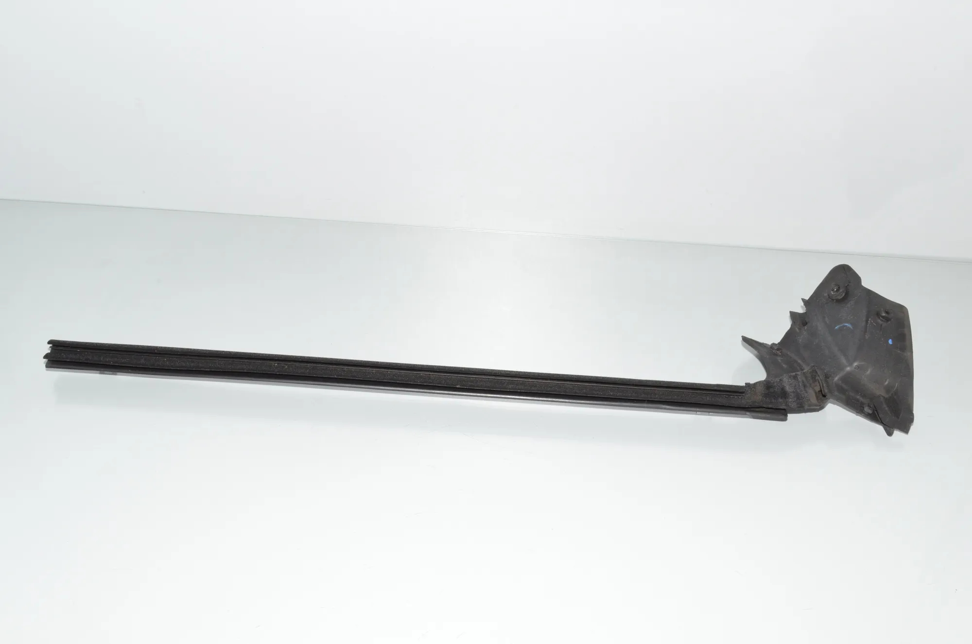 Front Right Door Seal Rubber – OEM 7310212 · BMW 4 Gran Coupe (F36) 430 d xDrive 2016