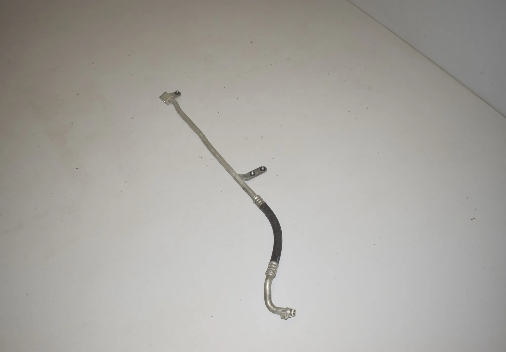 A/C Air Con Hose Pipe – OEM 9201927 · BMW 5 (F10) 530 d 2014 – 2