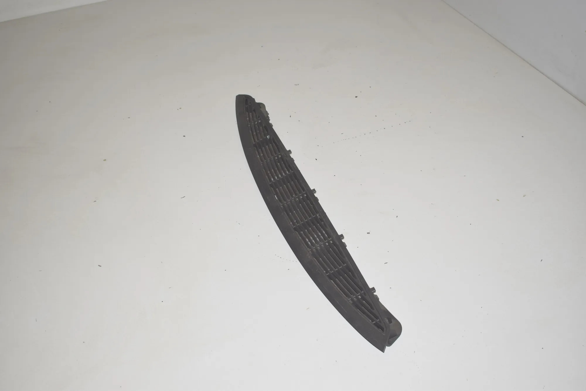 Rear Parcel Shelf Grill – OEM 9116274 · BMW 5 (F10) 530 d 2014 – 2