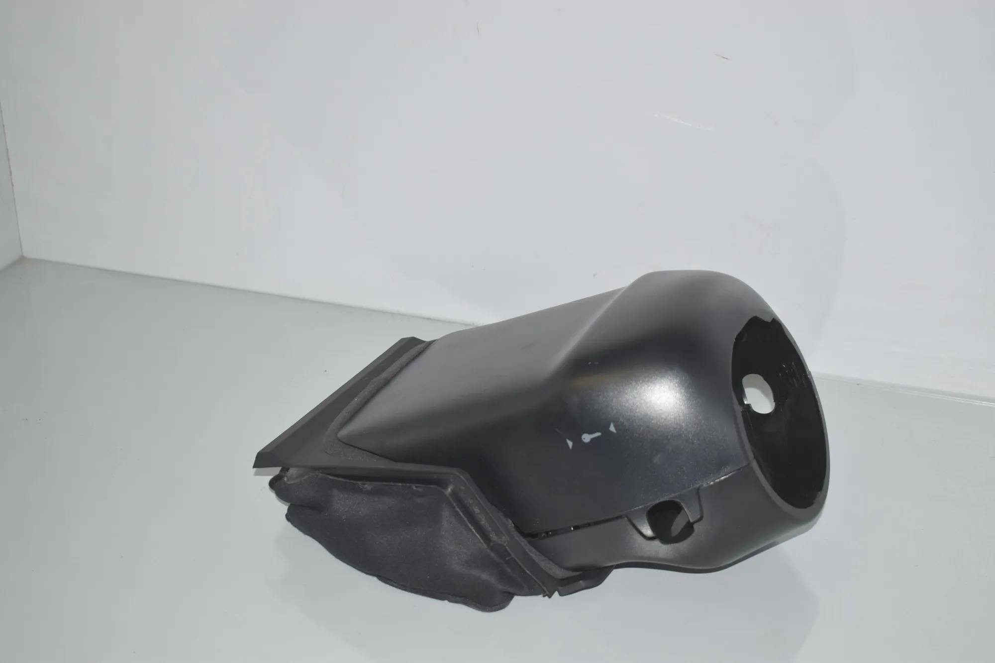 Steering Mechanism Trim – OEM 9220824 · BMW 5 (F10) 530 d 2014 – 3