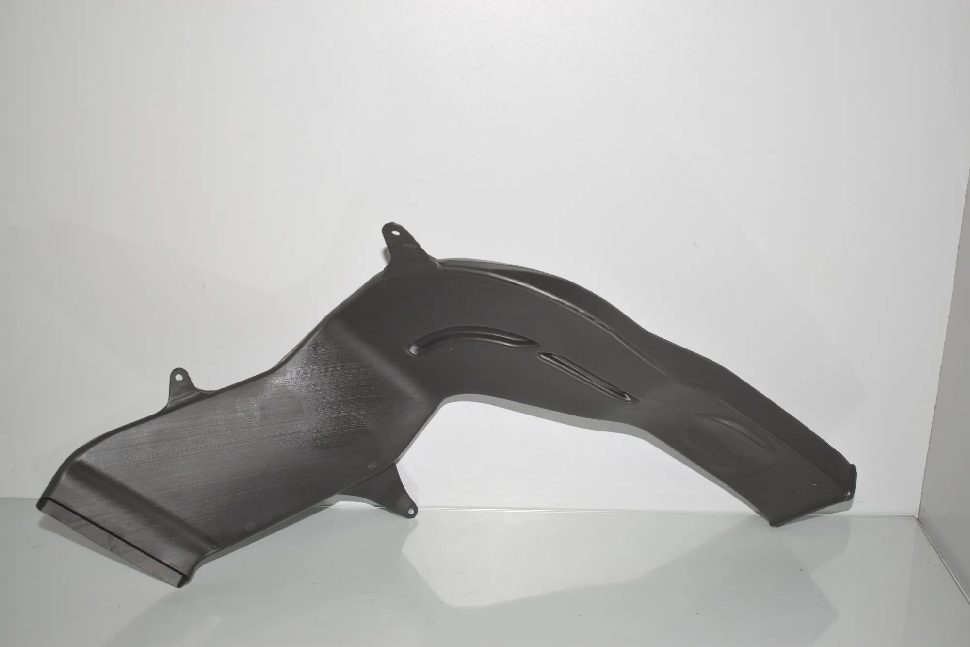 Interior Air Duct Channel – OEM 9113014 · BMW 5 (F10) 530 d 2014