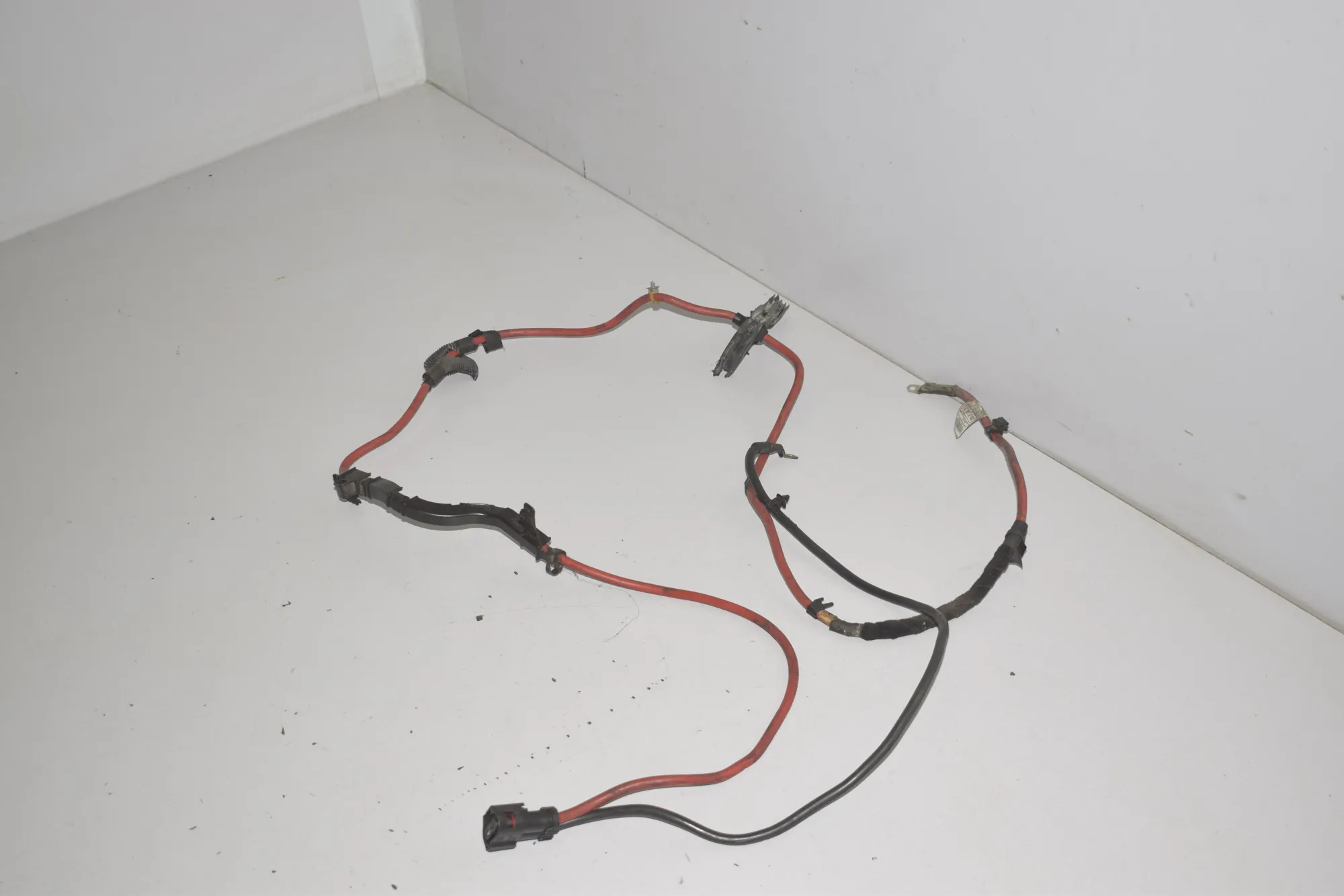 Positive Battery Cable – OEM 9271741 · BMW 5 (F10) 530 d 2014 – 3