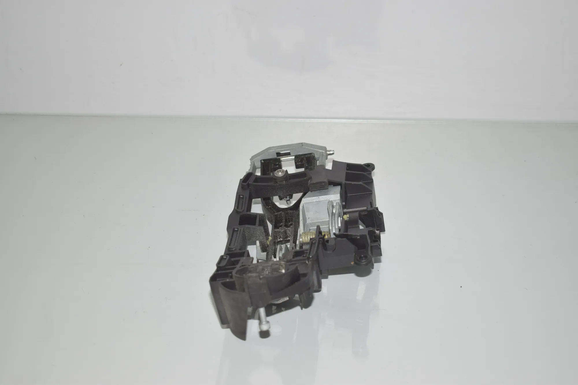 Rear Right Door Interior Handle Frame – OEM 7187228 · BMW 5 (F10) 530 d 2014