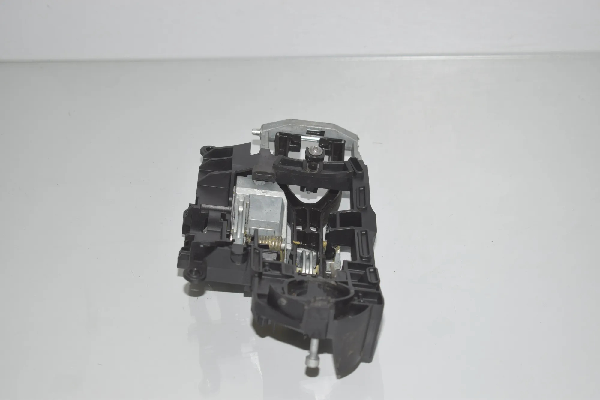 Front Left Door Interior Handle Frame – OEM 7207451 · BMW 5 (F10) 530 d 2014