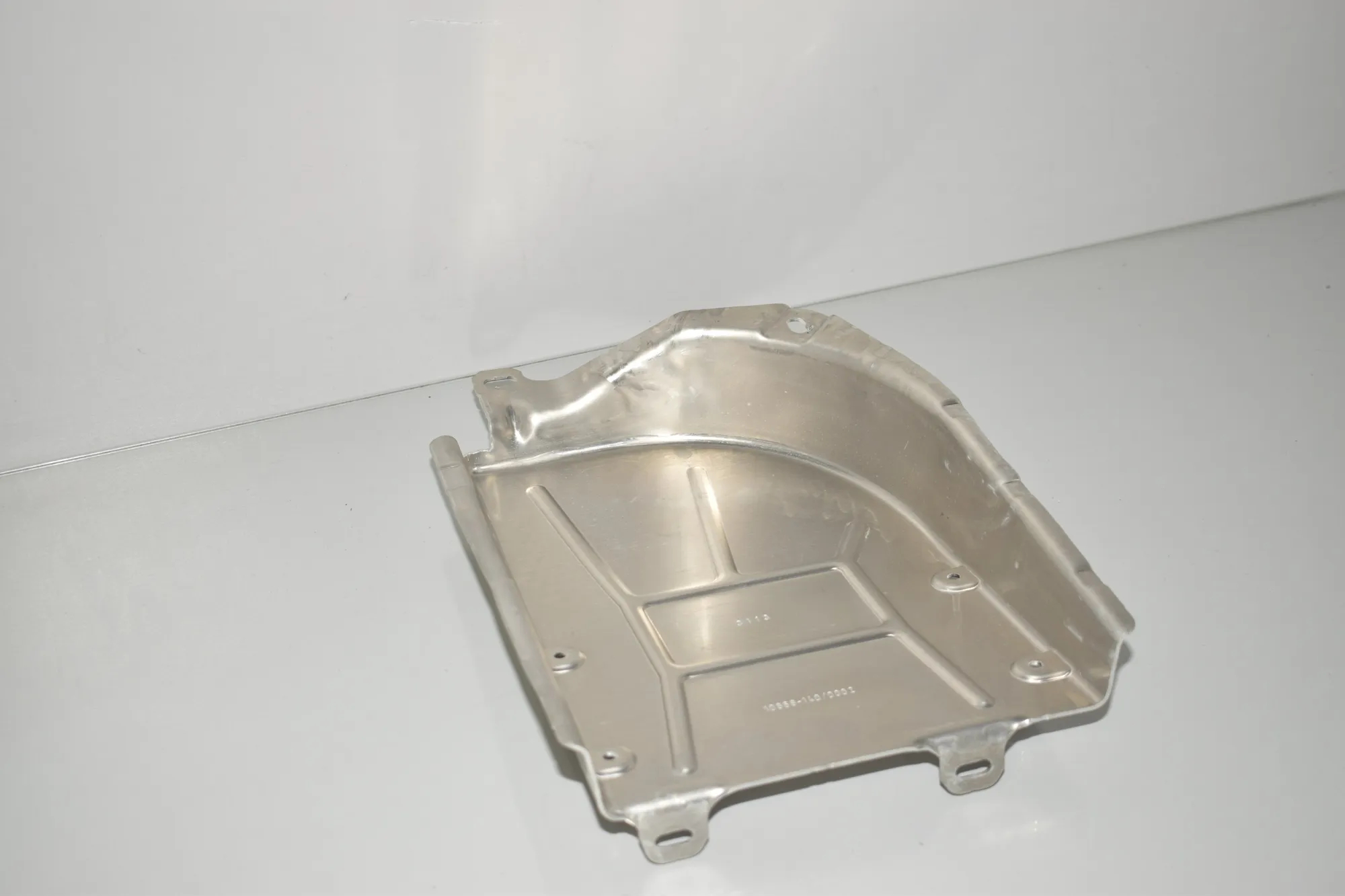 Bracket – OEM 6854031 · BMW 5 (F10) 530 d 2014 – 5