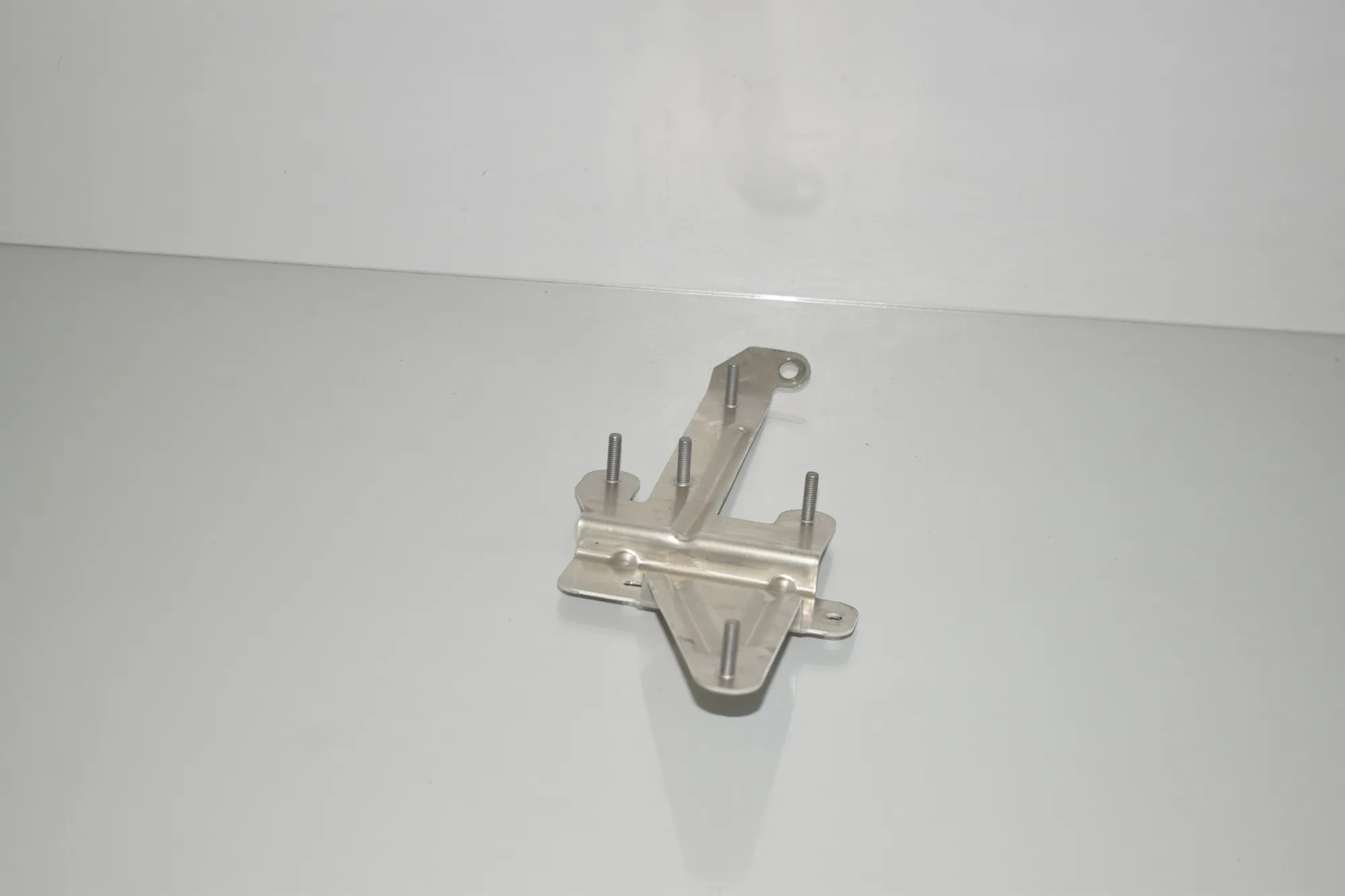 Bracket – OEM 6789227 · BMW 5 (F10) 530 d 2014 – 4