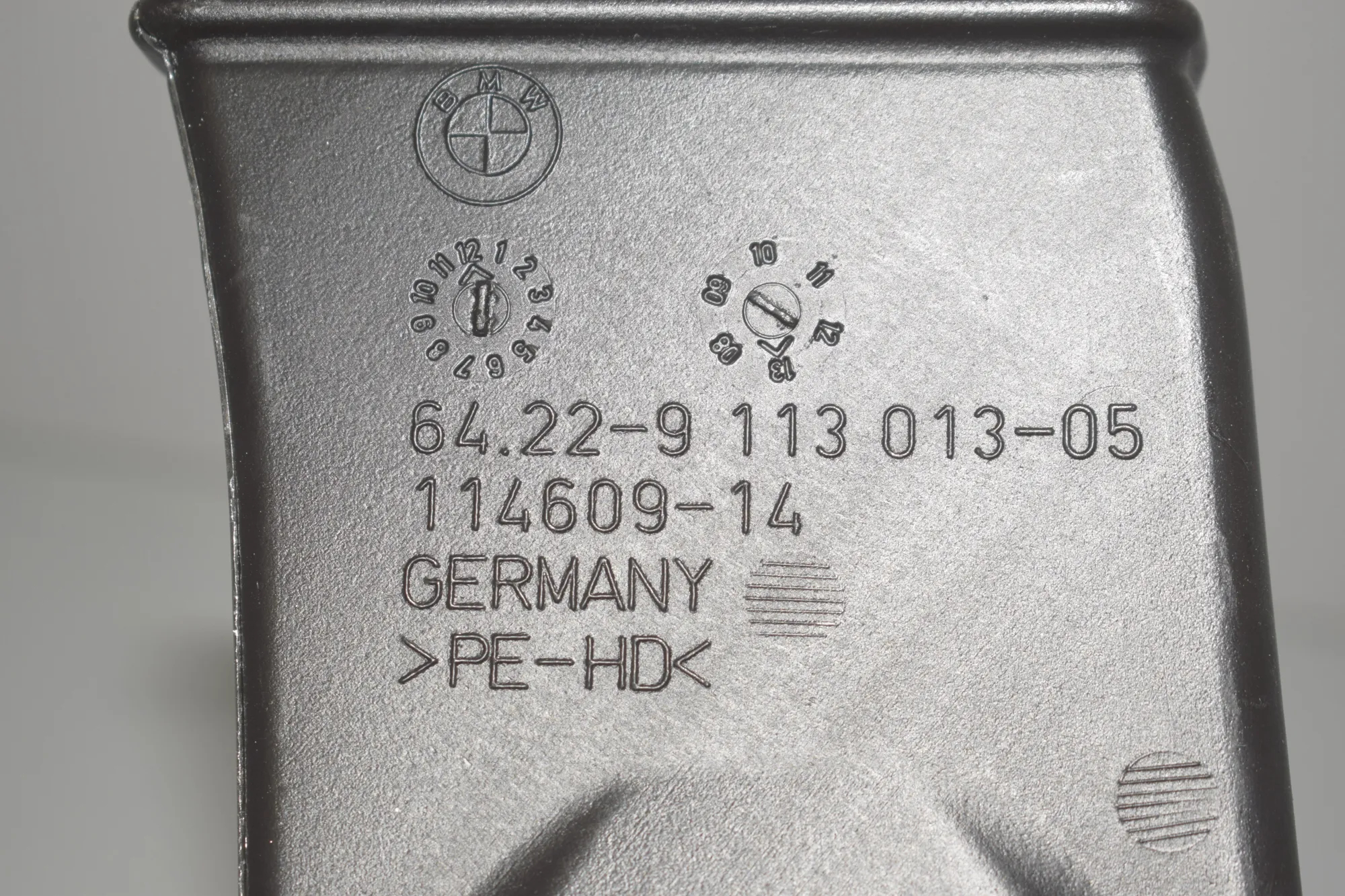 Interior Air Duct Channel – OEM 9113013 · BMW 5 (F10) 530 d 2014 – 4