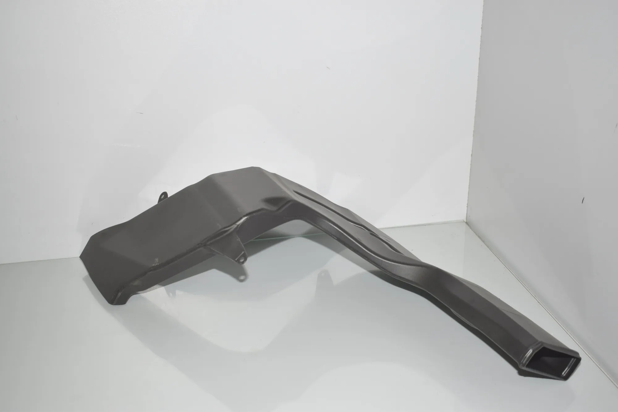 Interior Air Duct Channel – OEM 9113013 · BMW 5 (F10) 530 d 2014 – 3