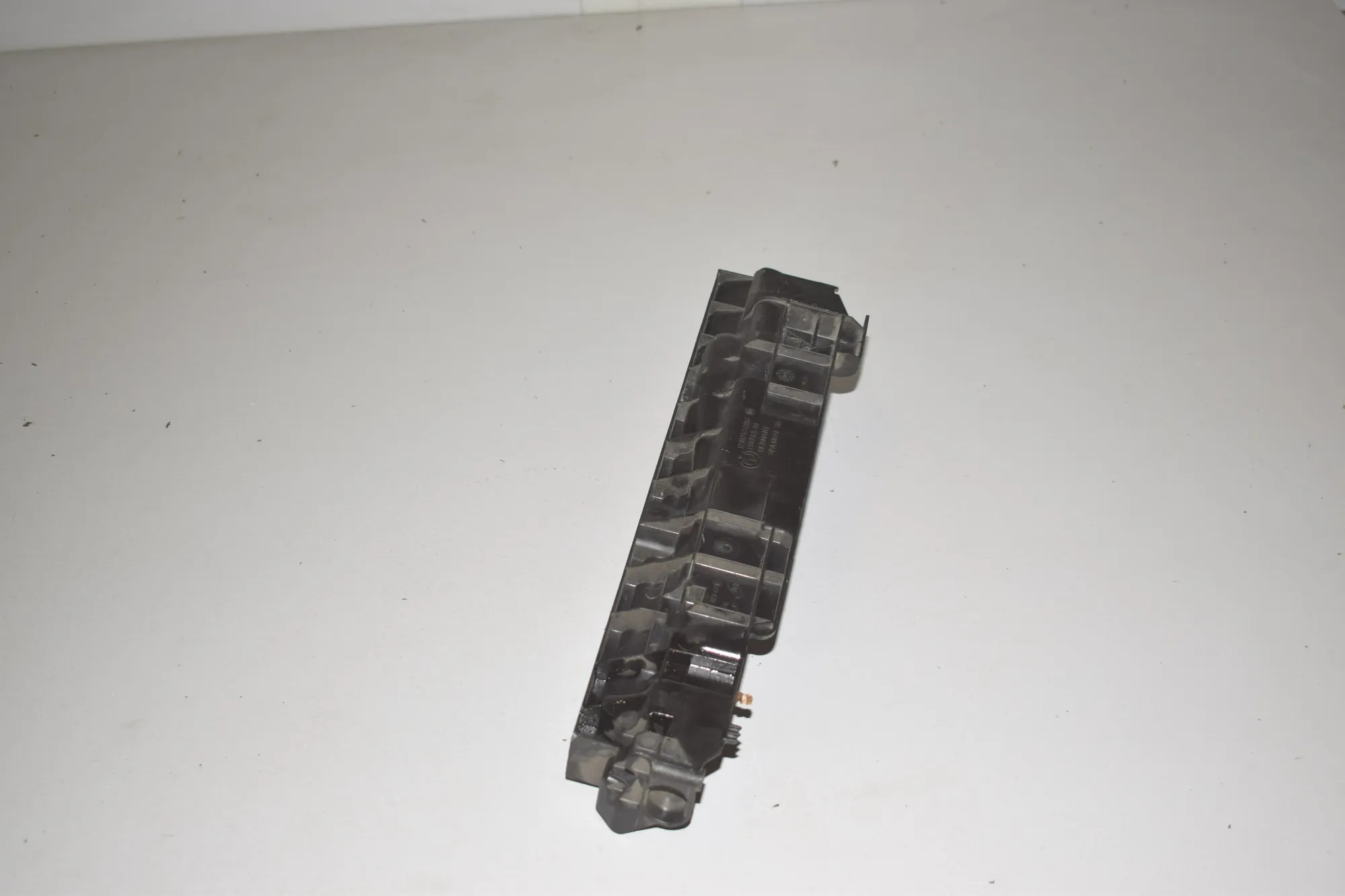 Radiator Holder – OEM 7524914 · BMW 1 (E87) BMW 1 (E87) 120 d 2010 – 3