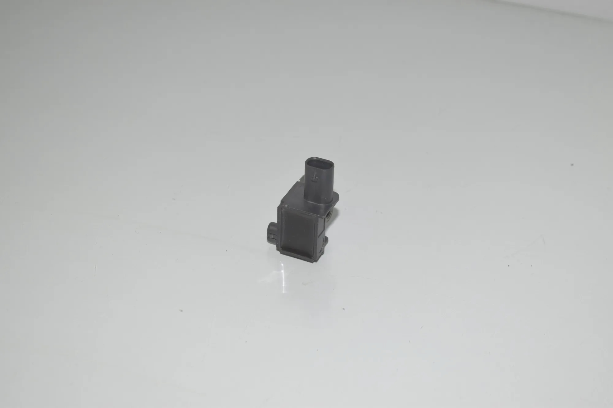 Rear Right Impact Sensor – OEM 9224177 · BMW 5 (F10) 530 d 2014 – 3