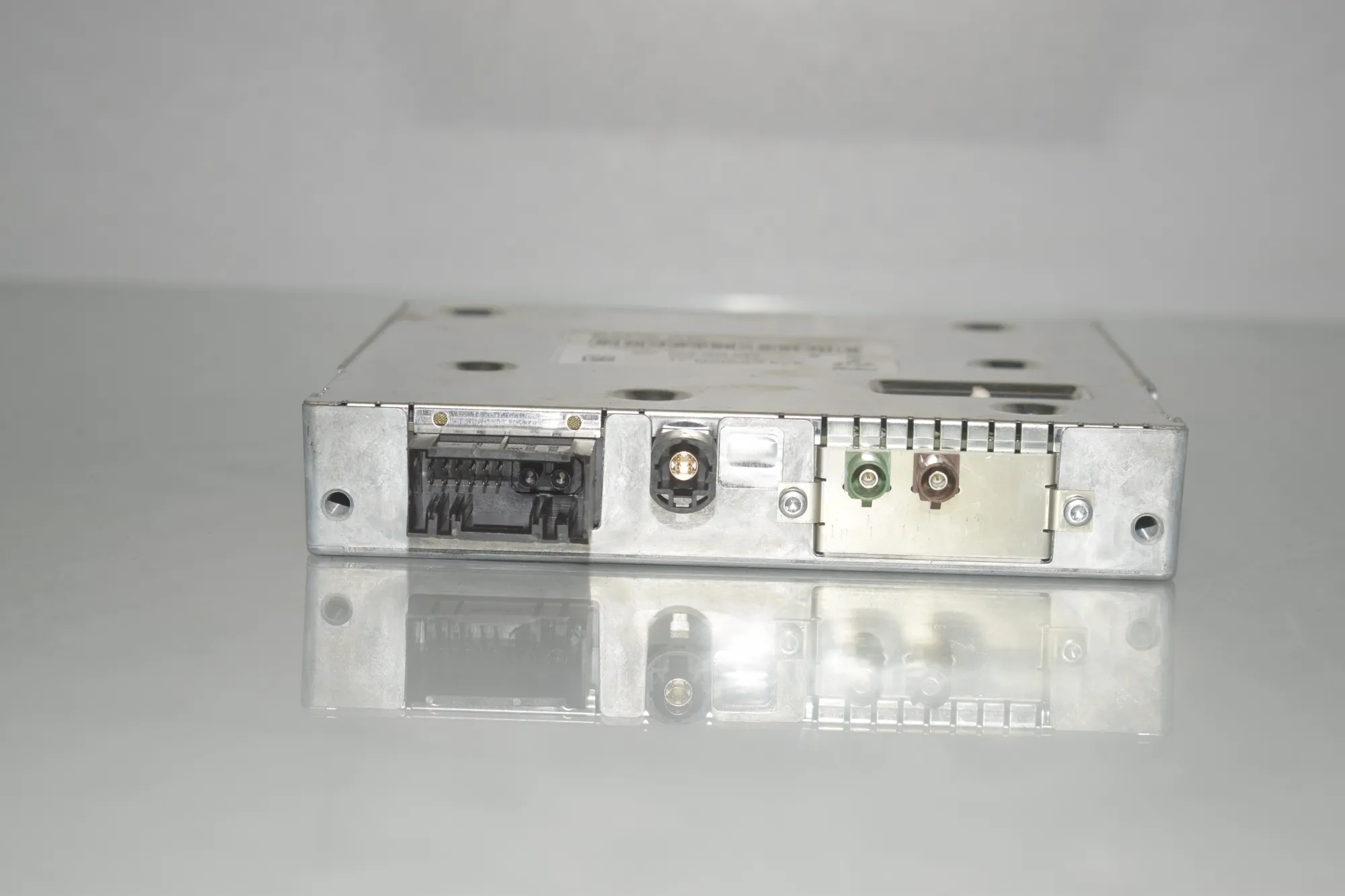 Other Control Units – OEM 9321037 · BMW 5 (F10) 530 d 2014 – 2