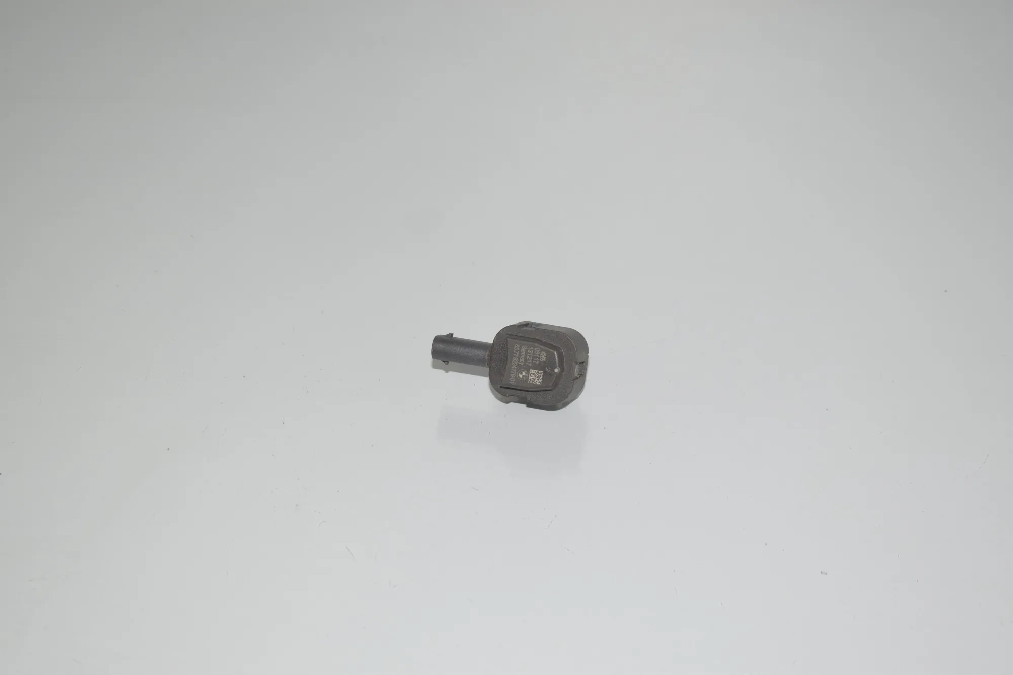 Front Right Impact Sensor – OEM 9224178 · BMW 5 (F10) 530 d 2014 – 2