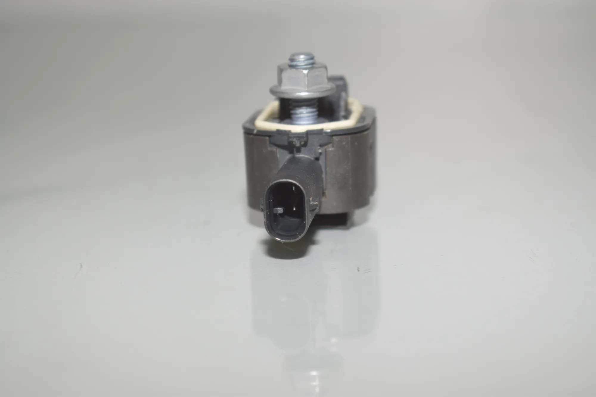 Front Right Impact Sensor – OEM 9224178 · BMW 5 (F10) 530 d 2014 – 4