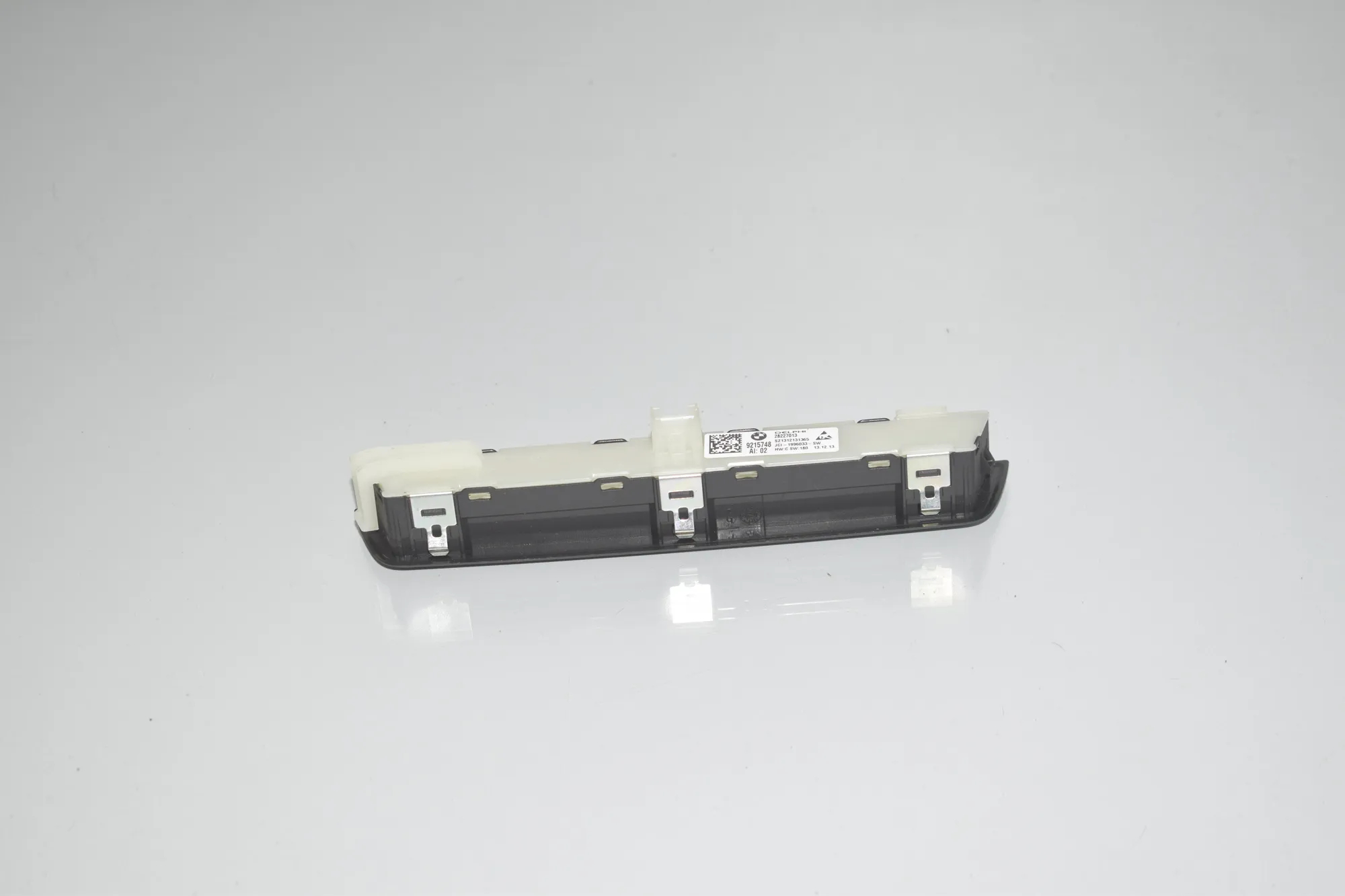 Right Seat Control Buttons – OEM 9215748 · BMW 5 (F10) 530 d 2014 – 3
