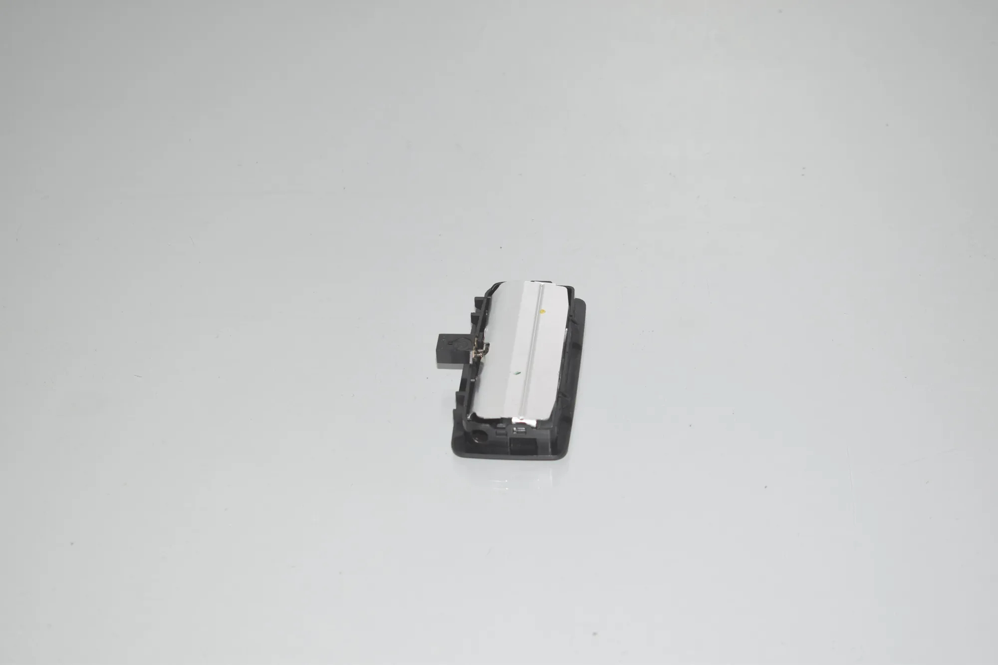 Interior Lighting – OEM 9163764 · BMW 5 (F10) 530 d 2014 – 3
