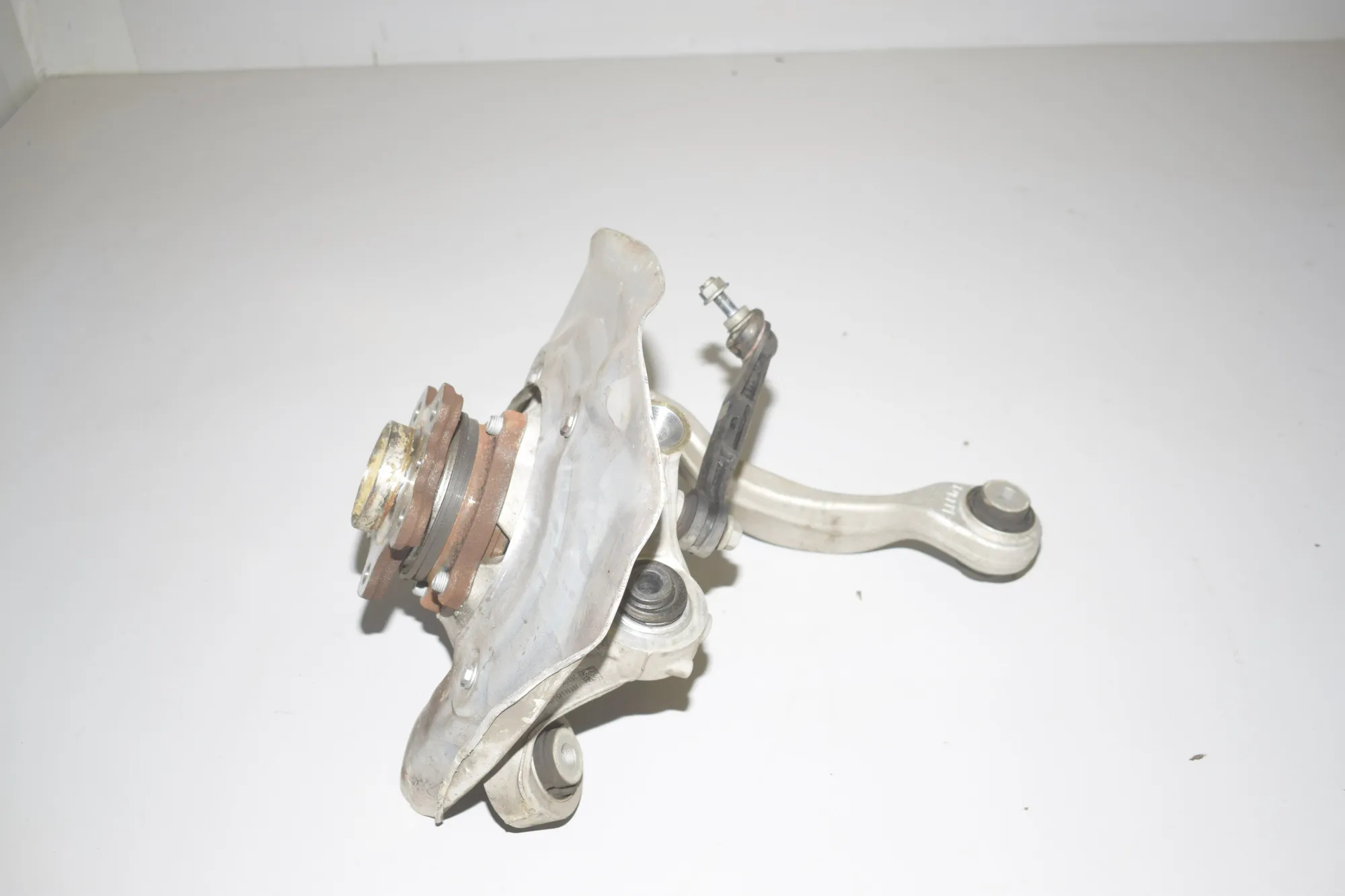 Rear Left Wheel Hub Spindle – OEM 6890007 · BMW iX3 (G08) (2020 - -) Electric (286 HP) 2022 – 3