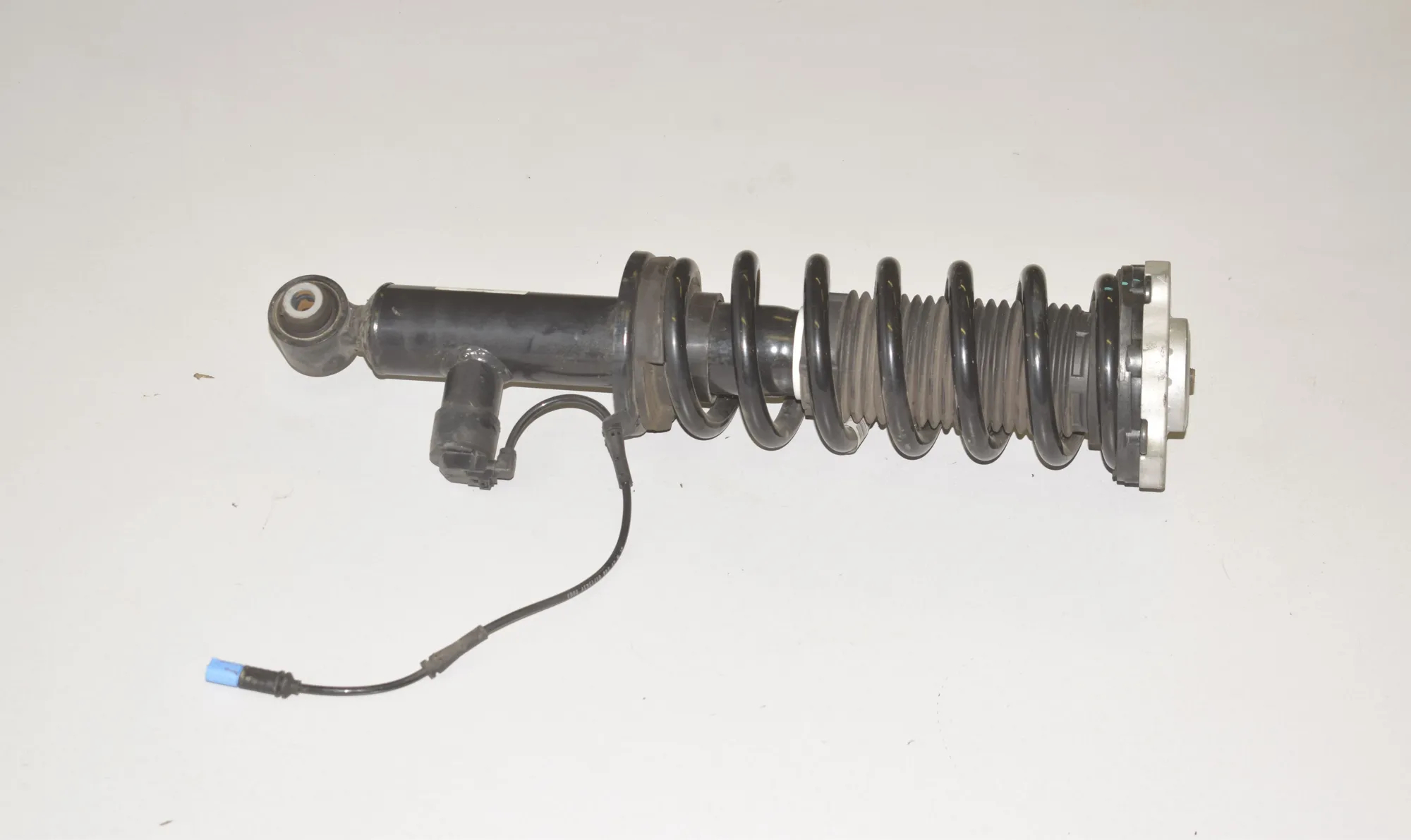 Rear Right Shock Absorber – OEM 6898154 · BMW iX3 (G08) (2020 - -) Electric (286 HP) 2022