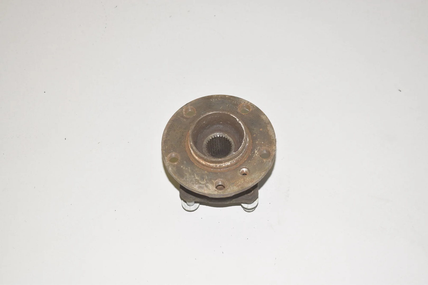 Rear Left Wheel Bearing – OEM 6867806 · BMW 5 (F10) 530 d 2010
