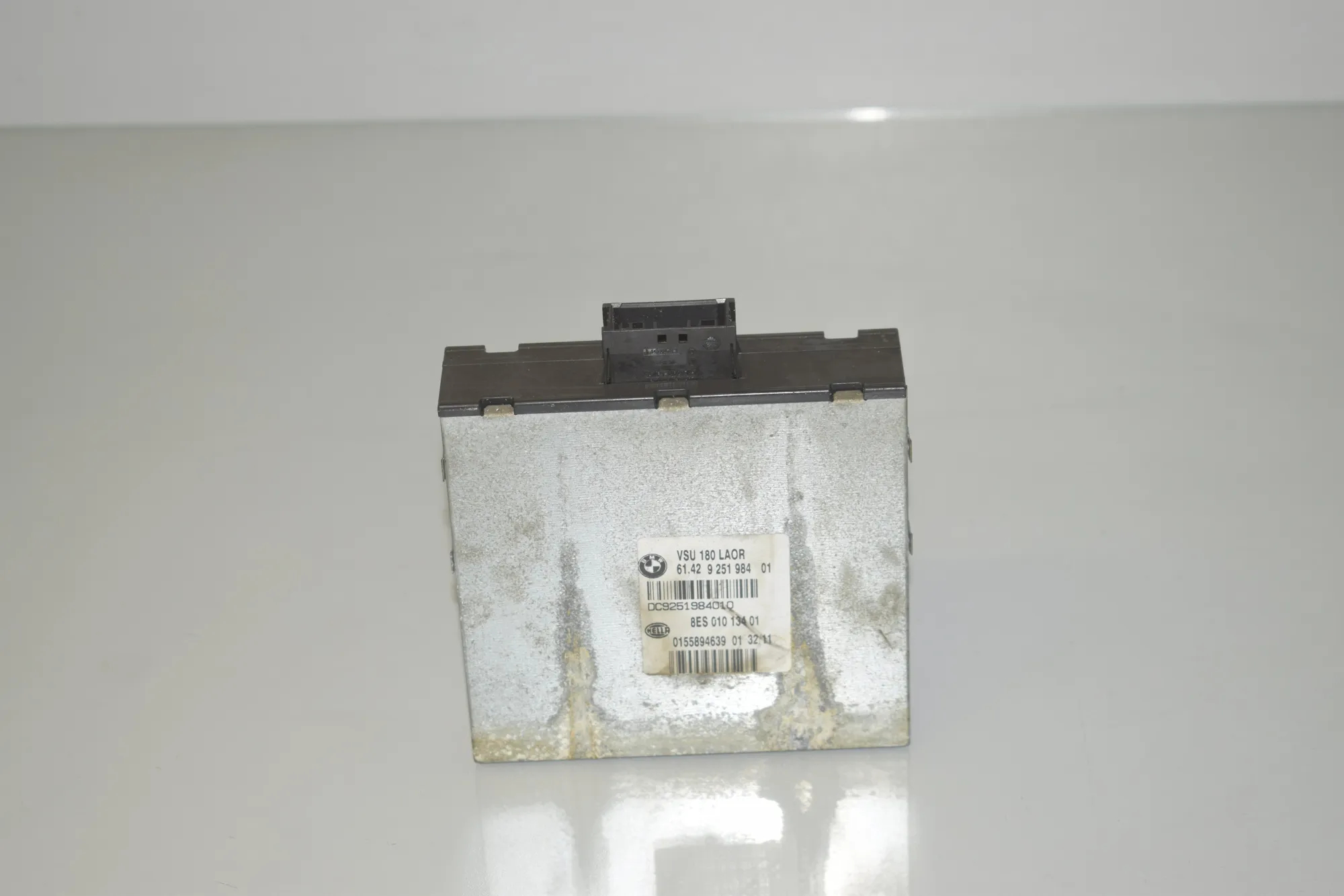 Voltage Control Unit – OEM 9251984 · BMW X3 (F25) xDrive 30 d 2011 – 2