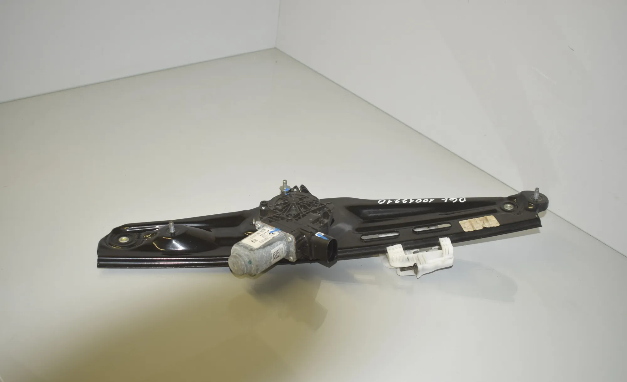 Rear Right Door Window Regulator – OEM 7382138 · BMW X3 (F25) xDrive 30 d 2011 – 4
