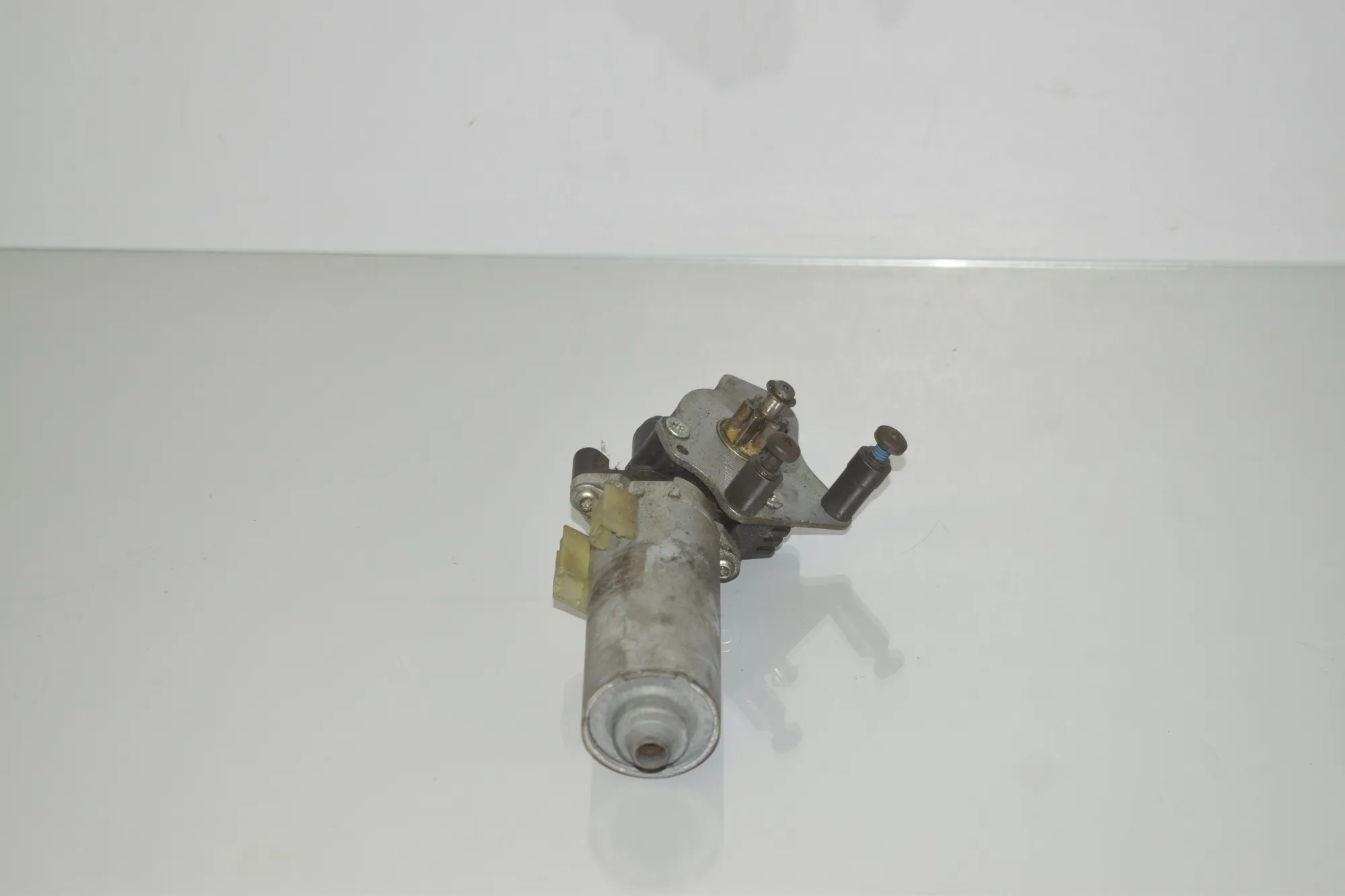 Front Right Seat Control Motor – OEM P0-12000-06-02 · BMW X3 (F25) xDrive 35 d 2013 – 3