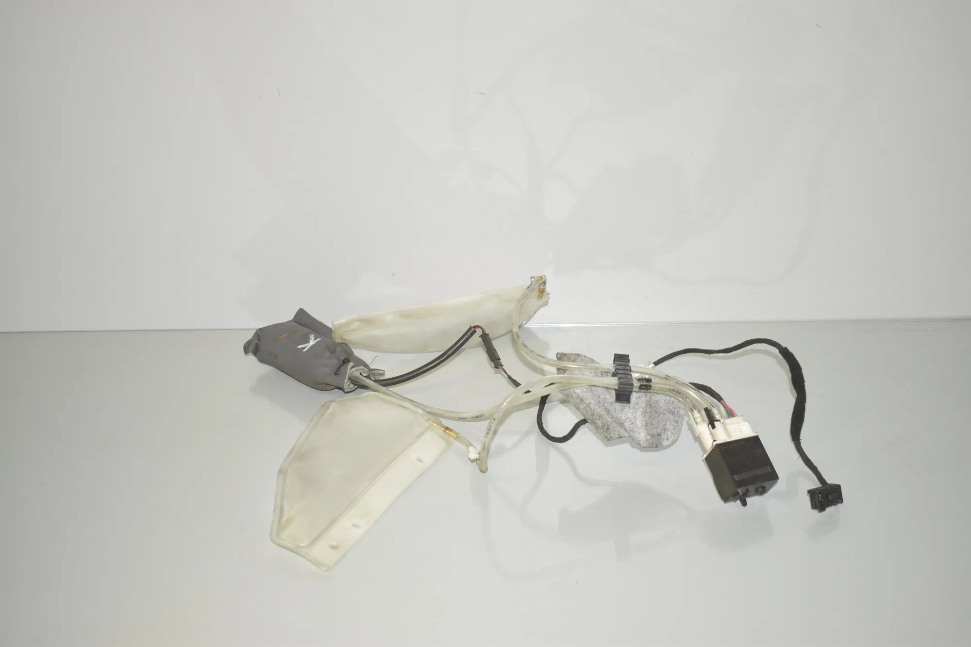 Front Left Seat Safety Bag SRS – OEM 7153091 · BMW X3 (F25) xDrive 35 d 2013