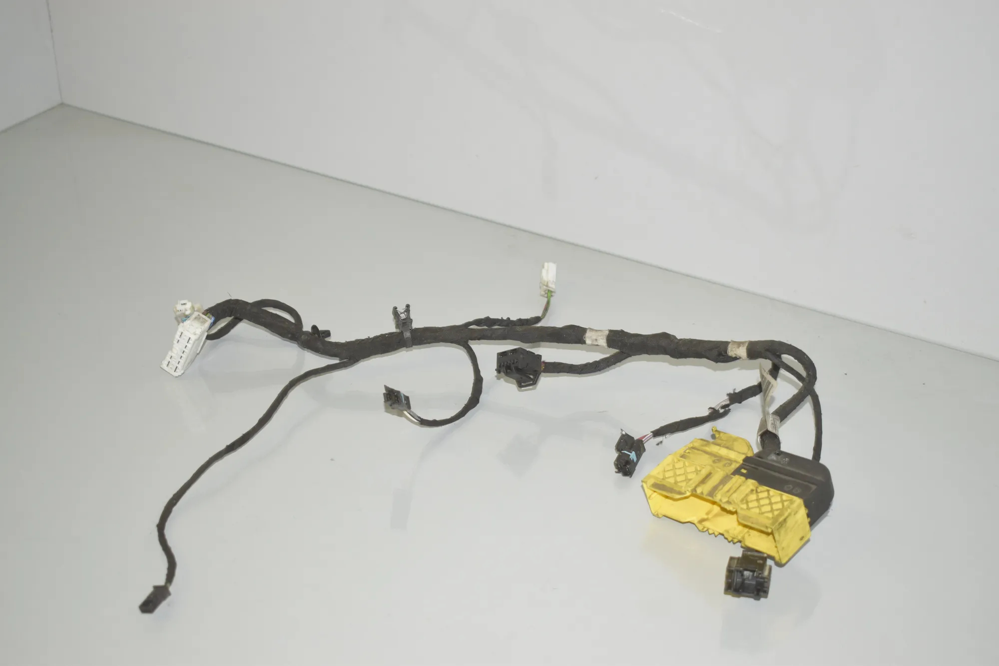Seat Wiring Loom – OEM 9267308 · BMW X3 (F25) xDrive 35 d 2013 – 2