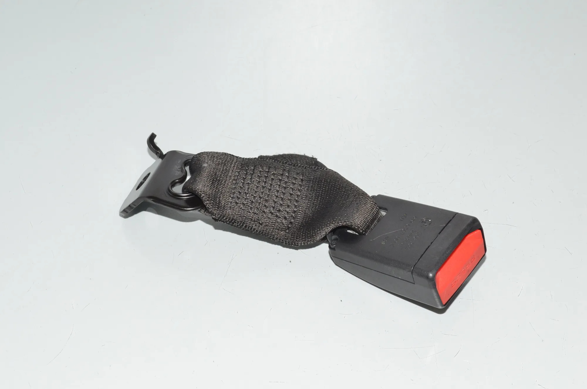 Rear Left Seat Buckle – OEM 7266352 · BMW 1 (F20) 120 d xDrive 2017