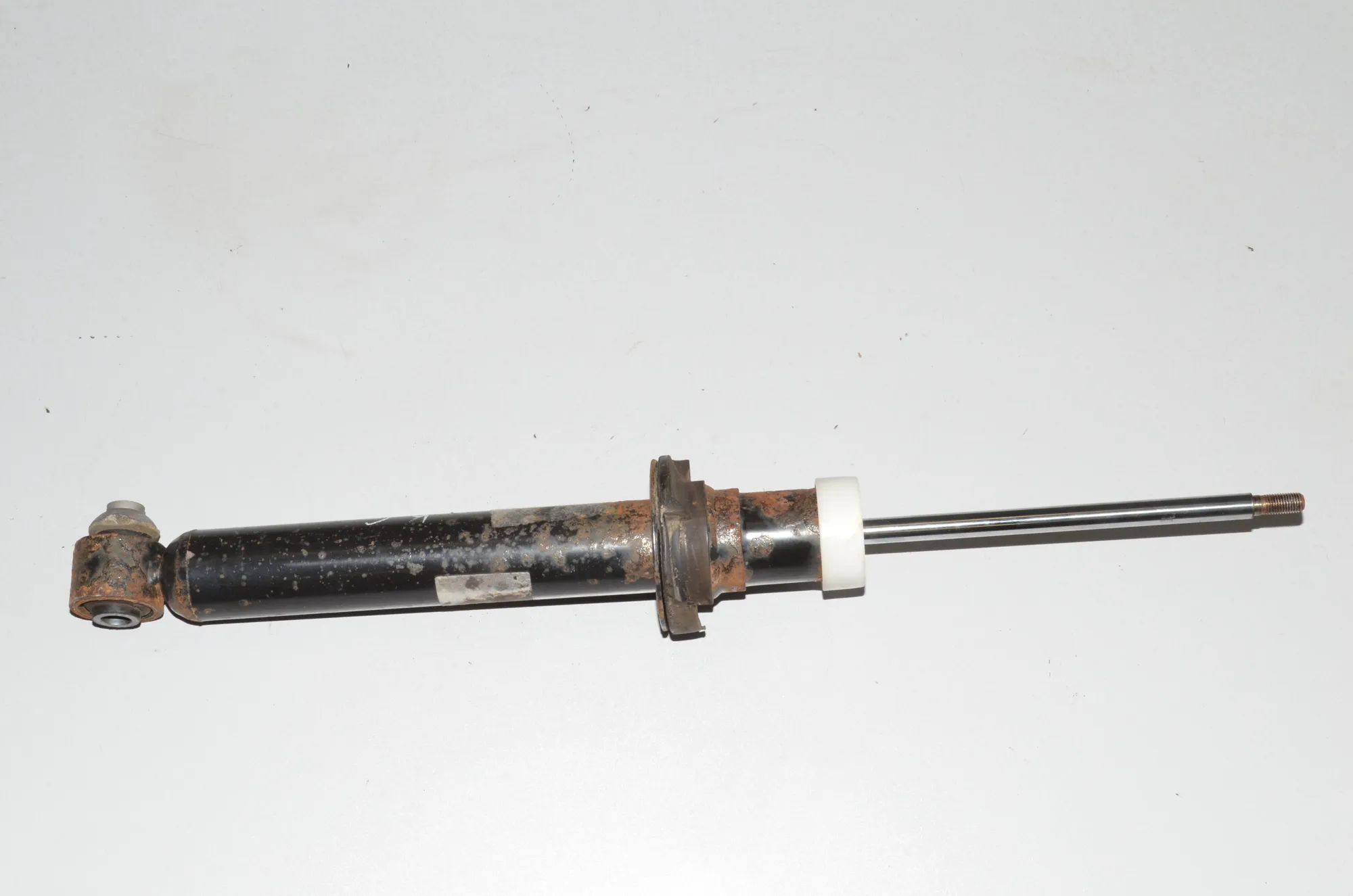 Rear Left Shock Absorber – OEM 6789380 · BMW 5 (F10) 525 d 2012 – 2