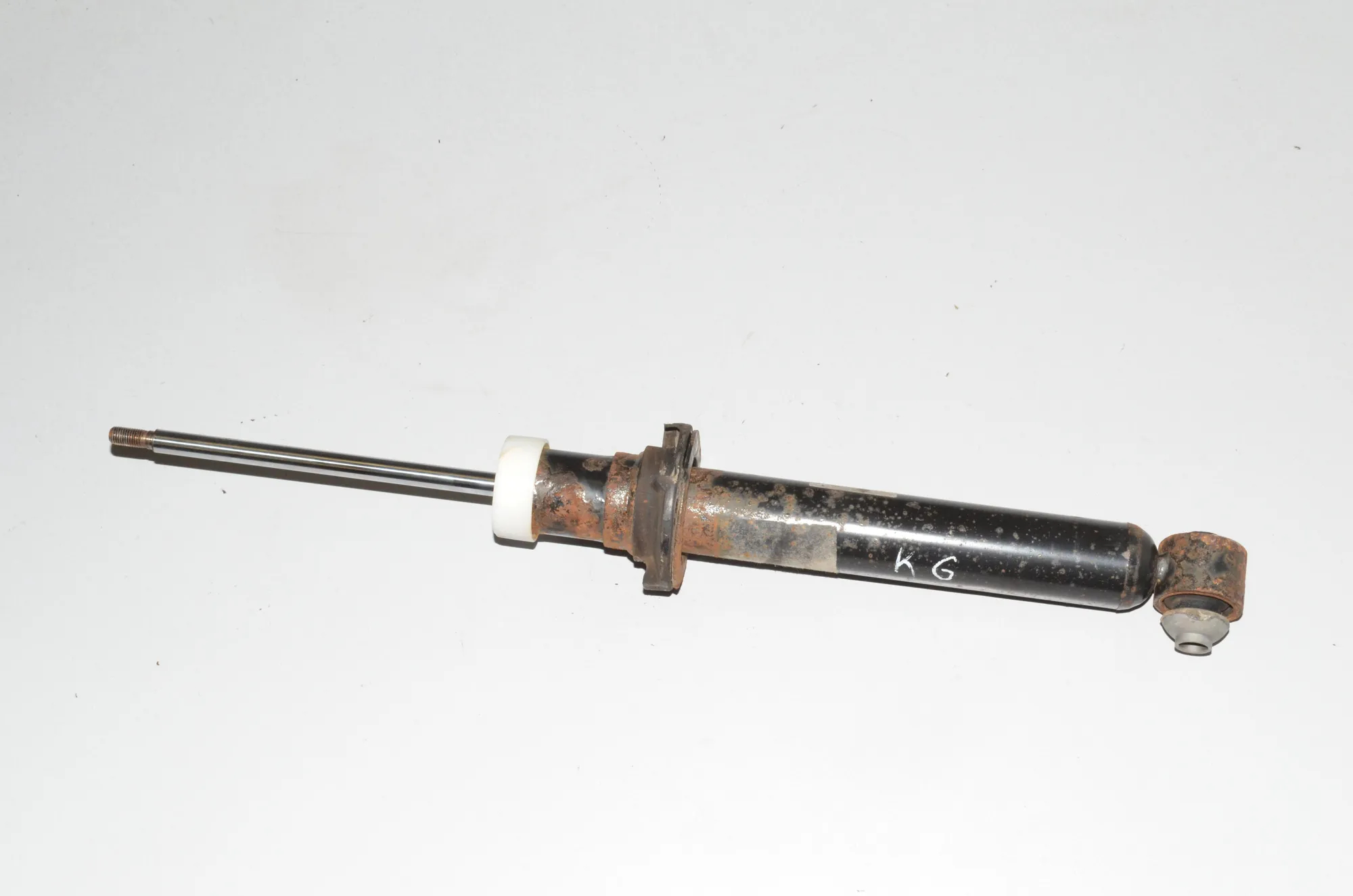 Rear Left Shock Absorber – OEM 6789380 · BMW 5 (F10) 525 d 2012 – 3