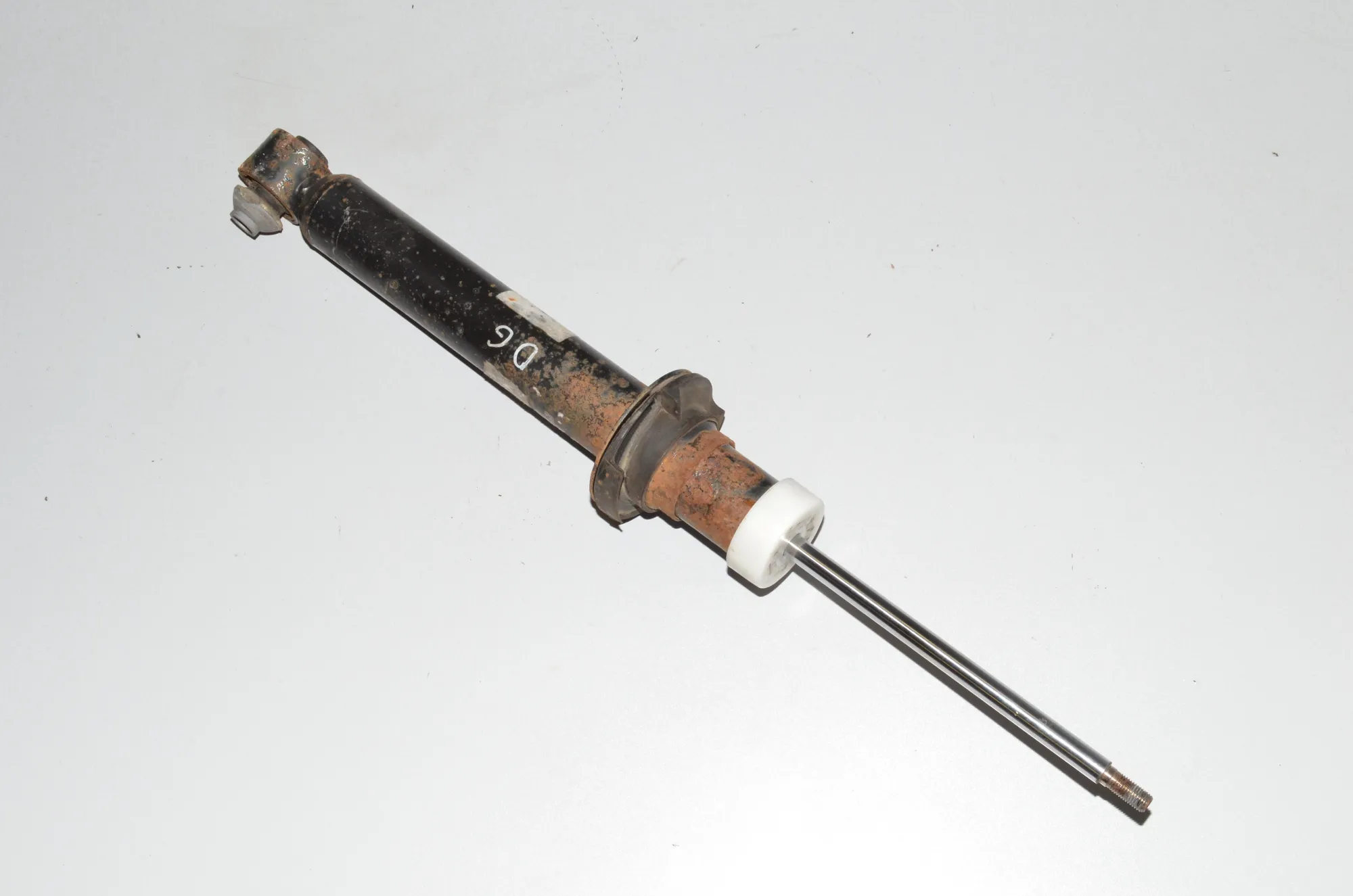 Rear Right Shock Absorber – OEM 6789380 · BMW 5 (F10) 525 d 2012 – 3