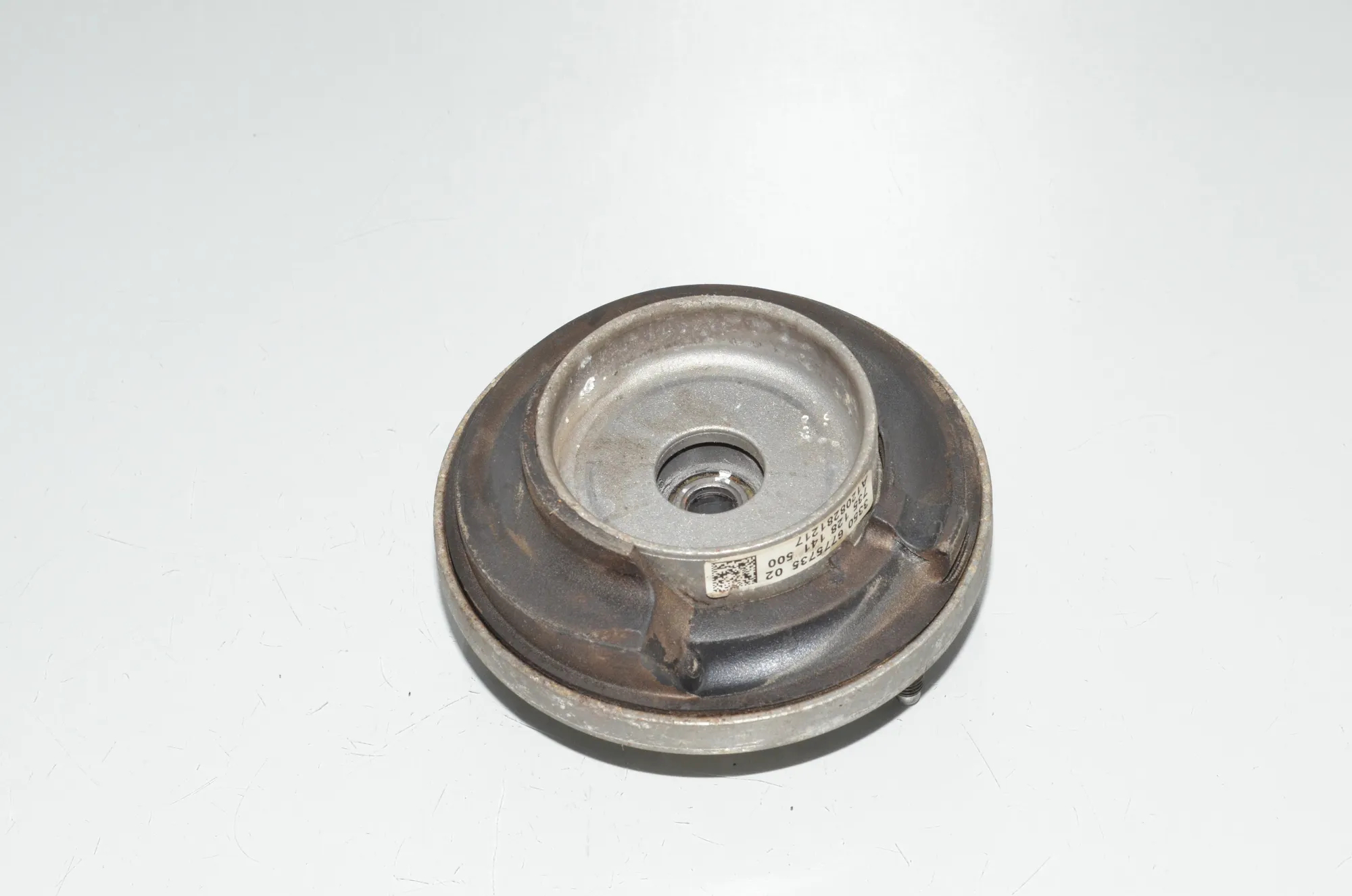 Rear Right Shock Absorber Bracket – OEM 6775735 · BMW 5 (F10) 525 d 2012 – 3