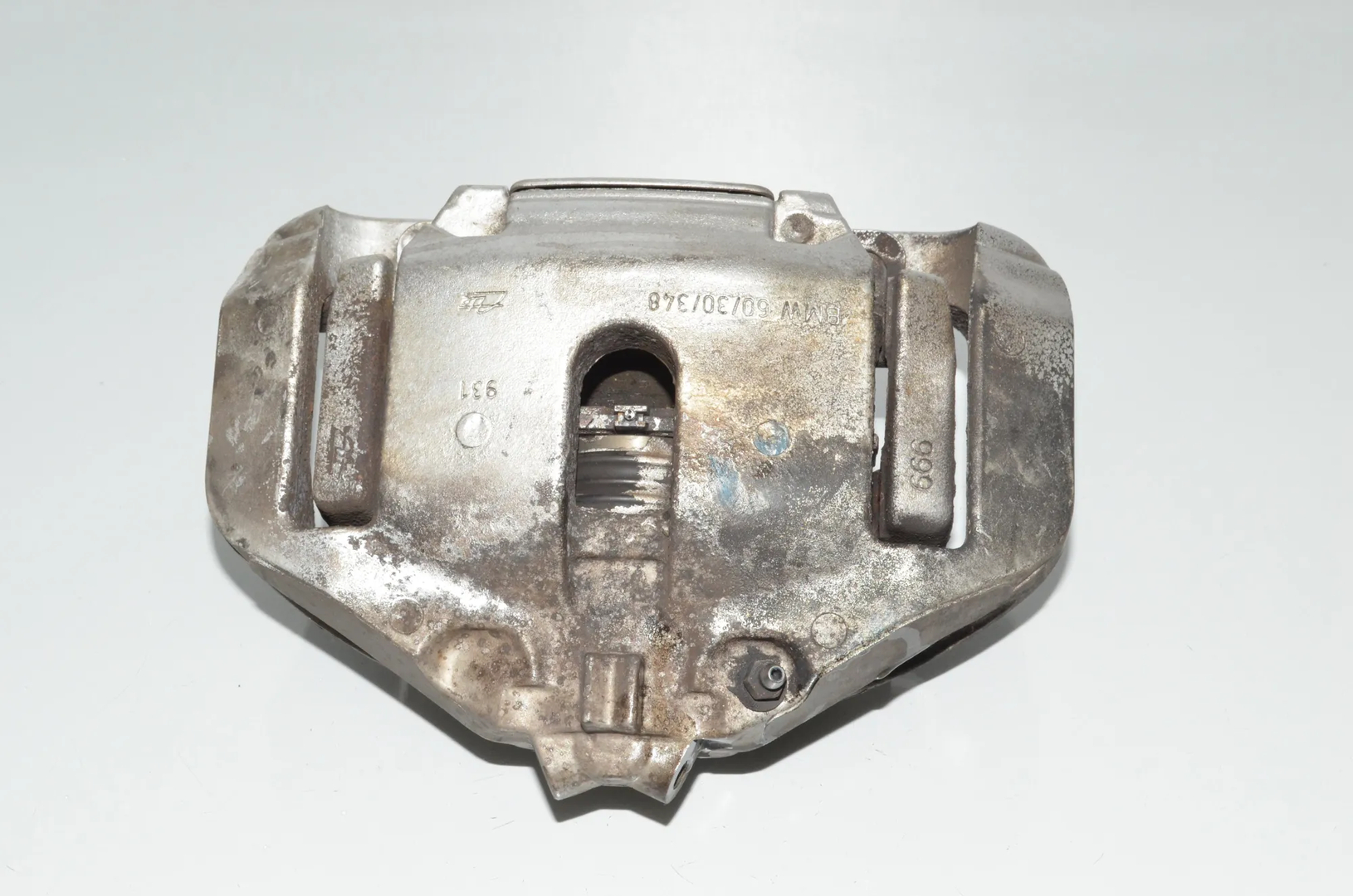 Front Left Brake Caliper – OEM 6792689 · BMW 5 (F10) 530 d 2010 – 2