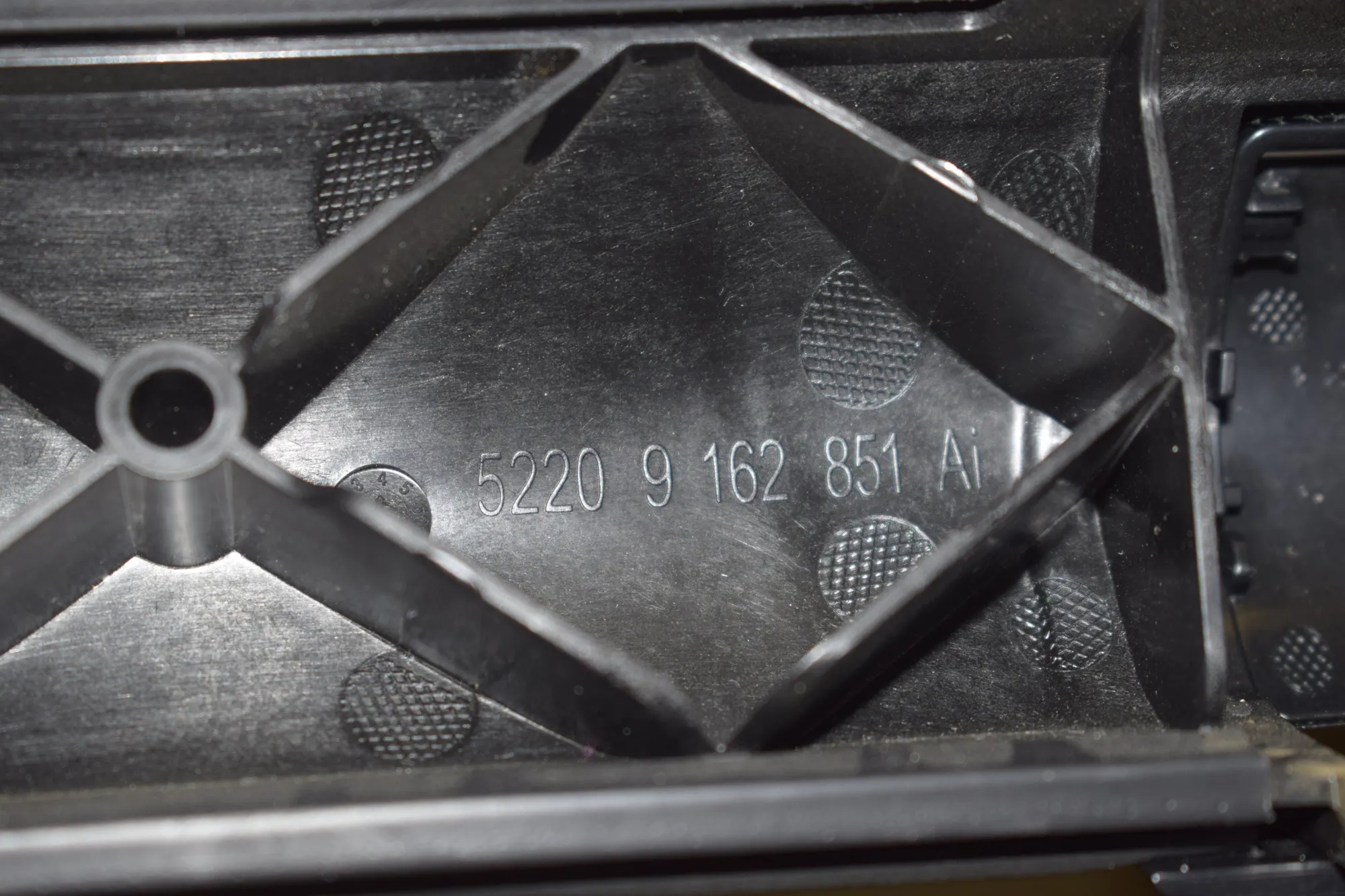 Rear Seat – OEM 9162851 · BMW 5 (F10) 535 d xDrive 2015 – 7