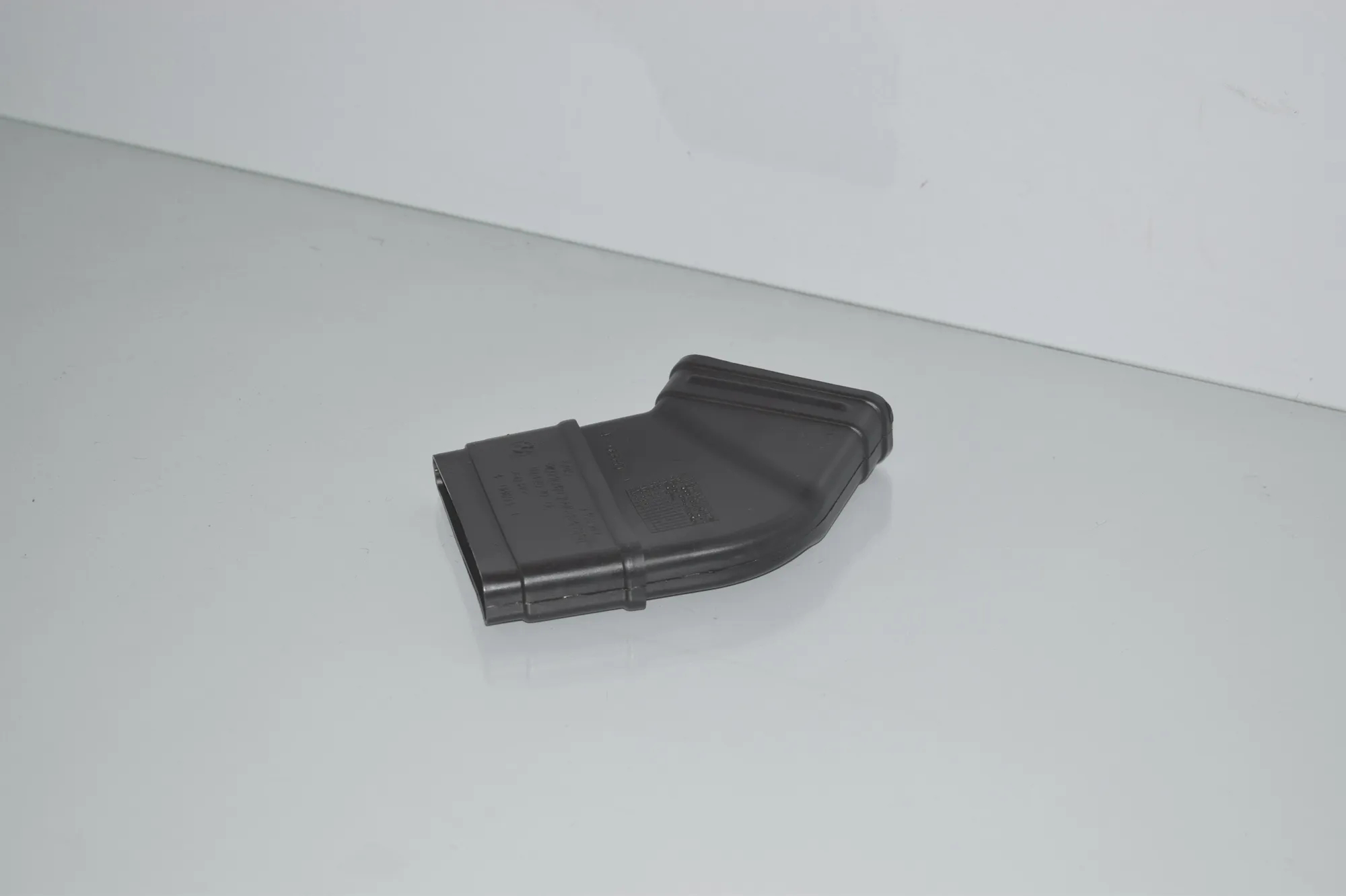 Interior Air Duct Channel – OEM 9350942 · BMW 2 Active Tourer (F45) 218 d 2016